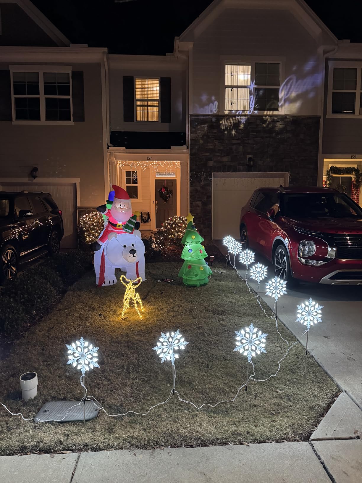 GOOSH 6 FT Christmas Inflatables Santa Clause Riding Bear with Shaking Head Outdoor Decorations Blow Up Yard Decor with LED Lights for Xmas Holiday Party Indoor Garden Lawn Décor customer photo 1