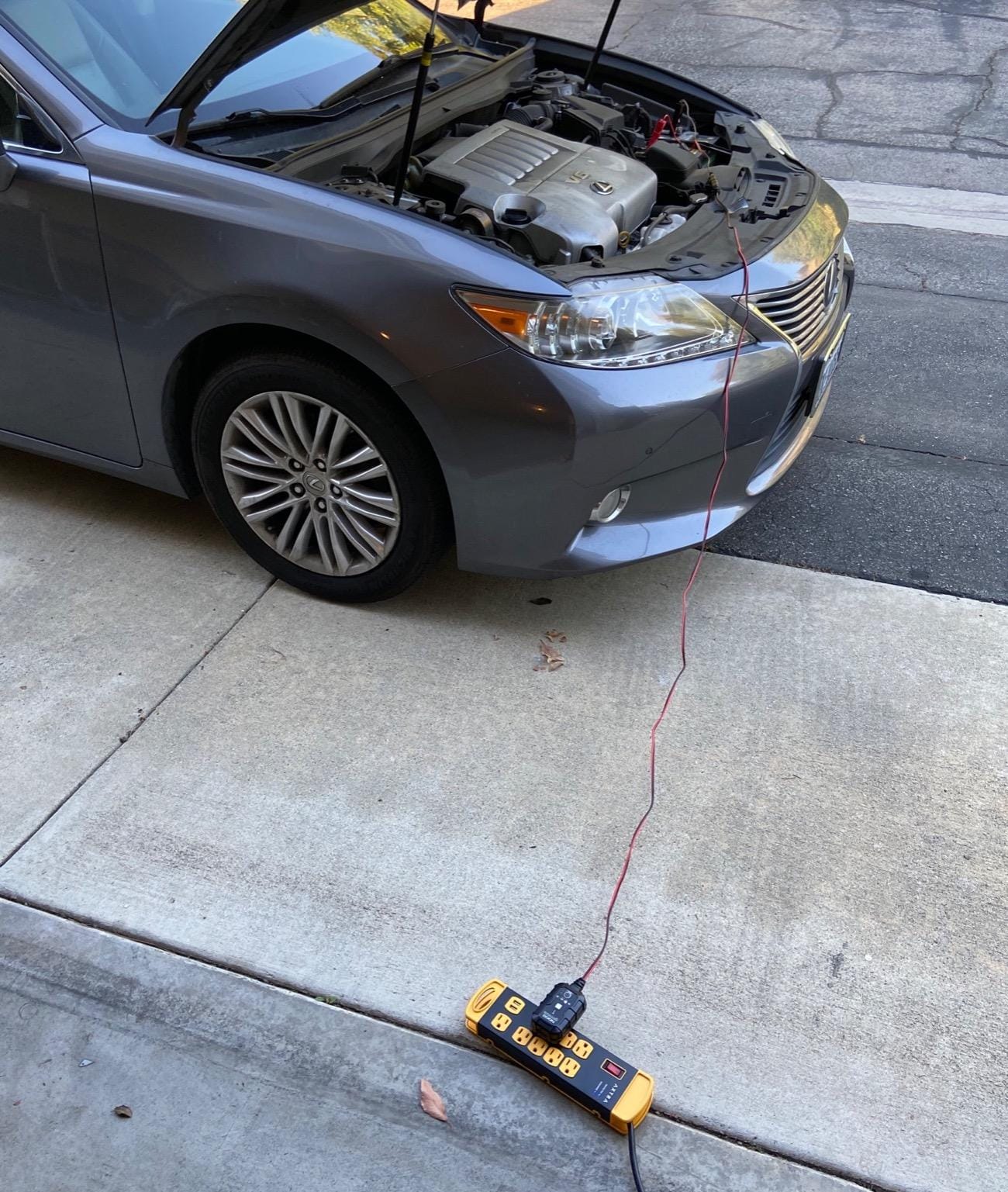 NOCO GENIUS1 1A 6/12V Smart Battery Charger, Trickle Charger & Maintainer customer photo 1