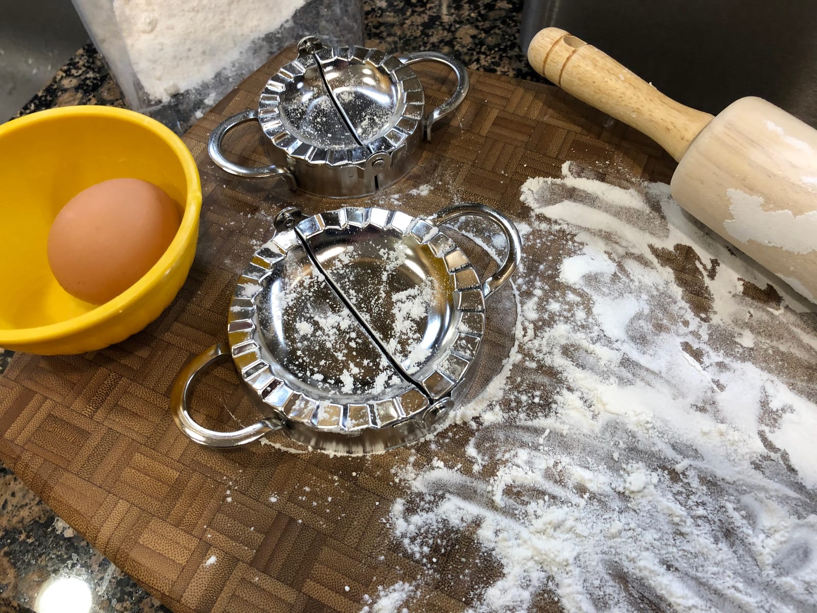 Stainless Steel Dumpling Ravioli Maker Press,AUAM 2 Pack Pierogi Mold - Wonton Mould, Easy-tool for Dumpling Wrapper Dough Stamp Cutter Pastry Pie Making (Small 3 inch,Large 3.75 inch) customer photo 1