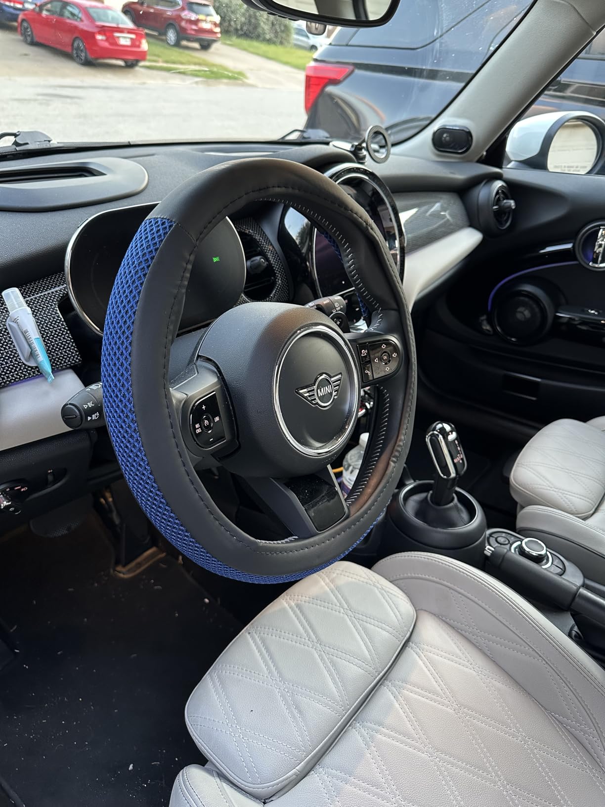 KAFEEK Steering Wheel Cover, Cooling Ice Silk Leather, 15 Inch, Black customer photo 2