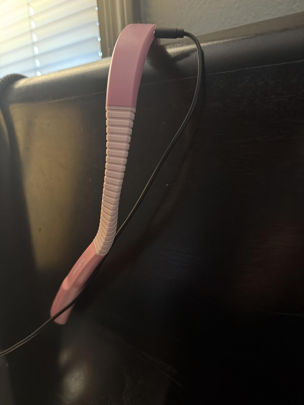 Glocusent Reading Light,Bendable Neck Light,80-hr Rechargeable Book Light customer photo 2