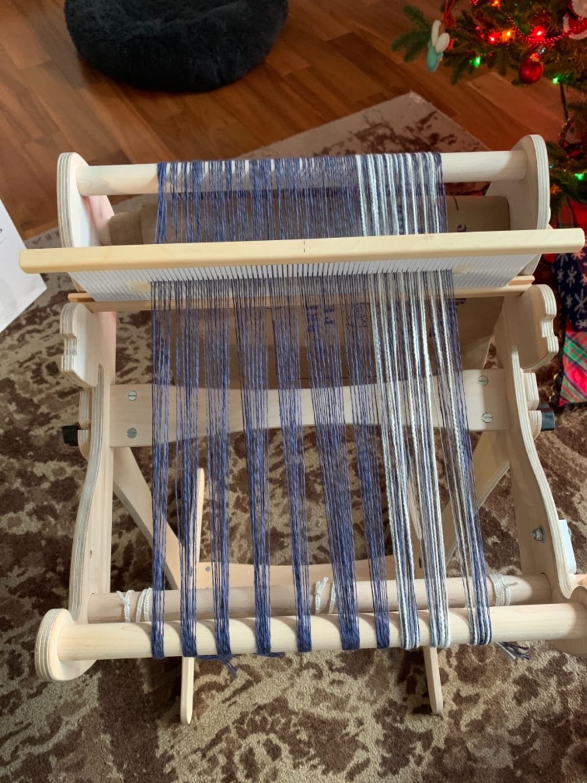 Cricket Loom Floor Stand - 10