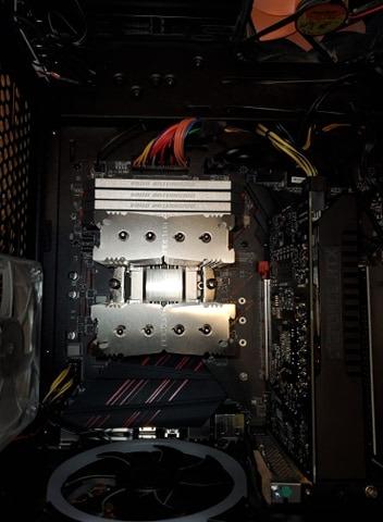 Noctua NH-D15 chromax.Black, Quiet High-Performance Dual Tower CPU Cooler customer photo 2