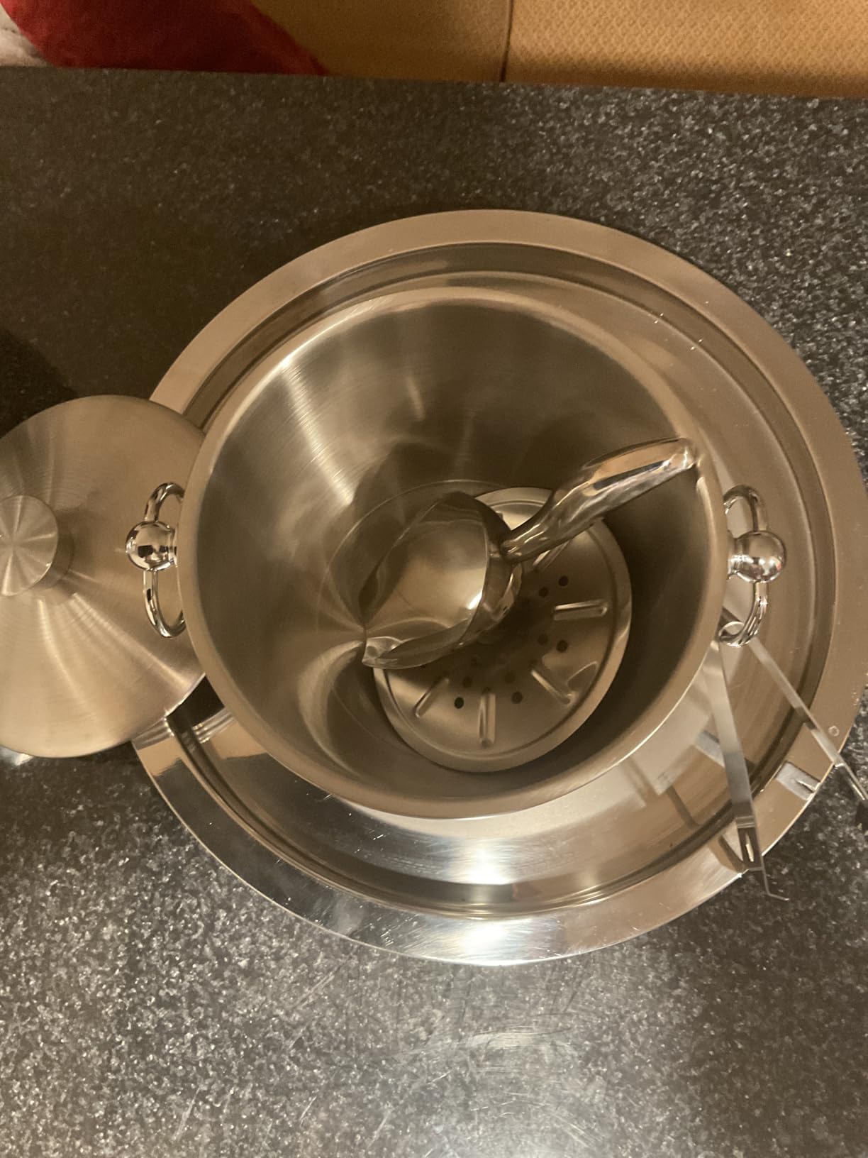 Ice Bucket with Lid, Scoop, Tongs and Strainer - Well Made Insulated Stainless Steel Keep Ice Frozen Longer - Ideal for Cocktail Bar, Parties, Chilling Wine, Champagne - 3 Liter (Stainless Steel) customer photo 1