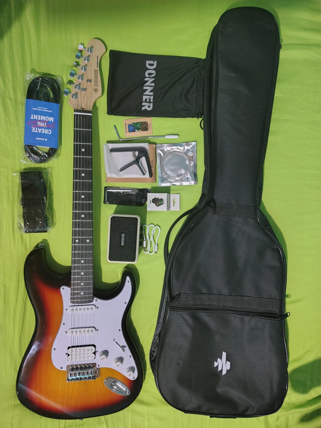 Donner 39 Inch Left-Handed Electric Guitar Kit Solid Body Black | Lefty Beginner Set Full-Size with Amplifier Online Lesson Bag Digital Tuner Capo Strap String Cable Picks DST-100BL customer photo 1