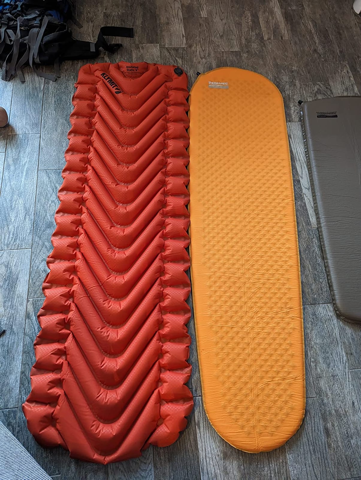 KLYMIT Static V Lightweight Inflatable Sleeping Pad | Comfortable, Lightweight, Easy to Inflate Portable Air Bed Mattress for Camping, Backpacking and Hiking — Green customer photo 1