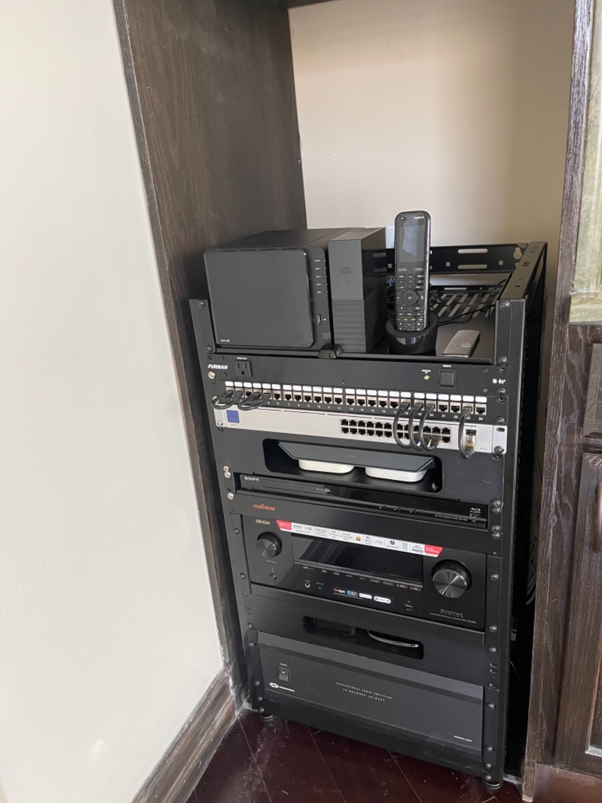 ECHOGEAR 20U Open Frame Rack w/Optimal Air Flow, DIY Assembly, 20.4” Depth customer photo 1