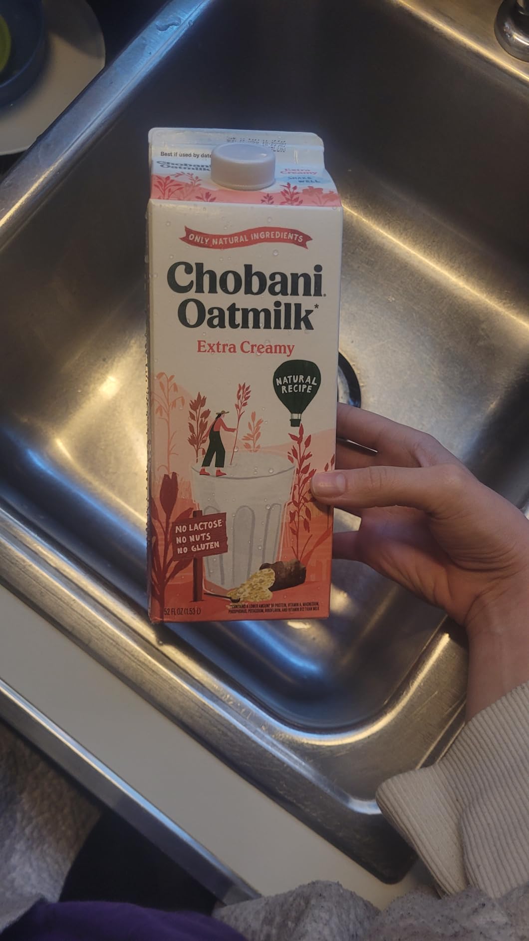 Chobani Extra Creamy Oatmilk 52 Fl Oz customer photo 1