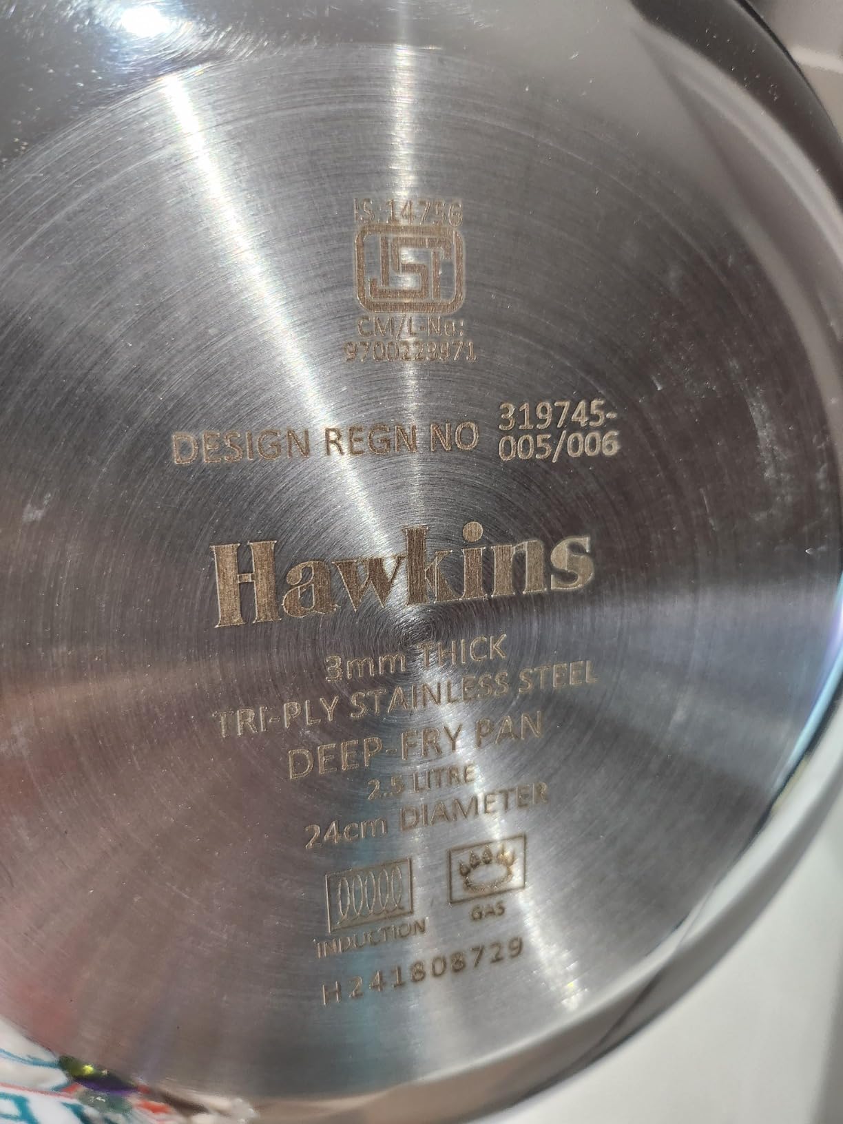 Hawkins 2.5 Litre Deep Fry Pan, Triply Stainless Steel Kadai with Glass Lid, Flat Bottom Induction Kadhai, Silver (SSD25G) customer photo 1