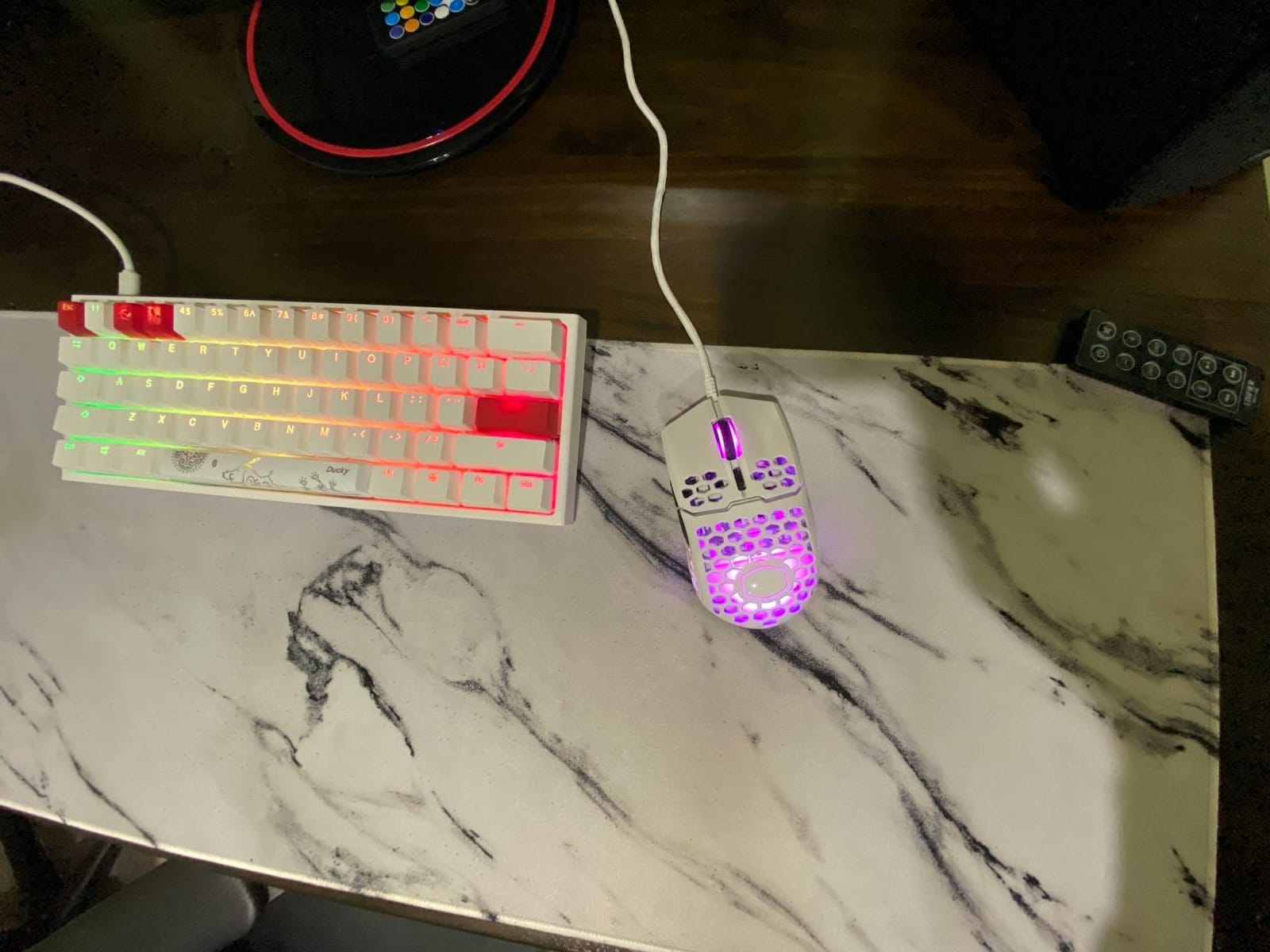 Cooler Master MM711 60G Glossy White Gaming Mouse with Lightweight Honeycomb Shell, Ultraweave Cable, 16000 DPI Optical Sensor and RGB Accents customer photo 1