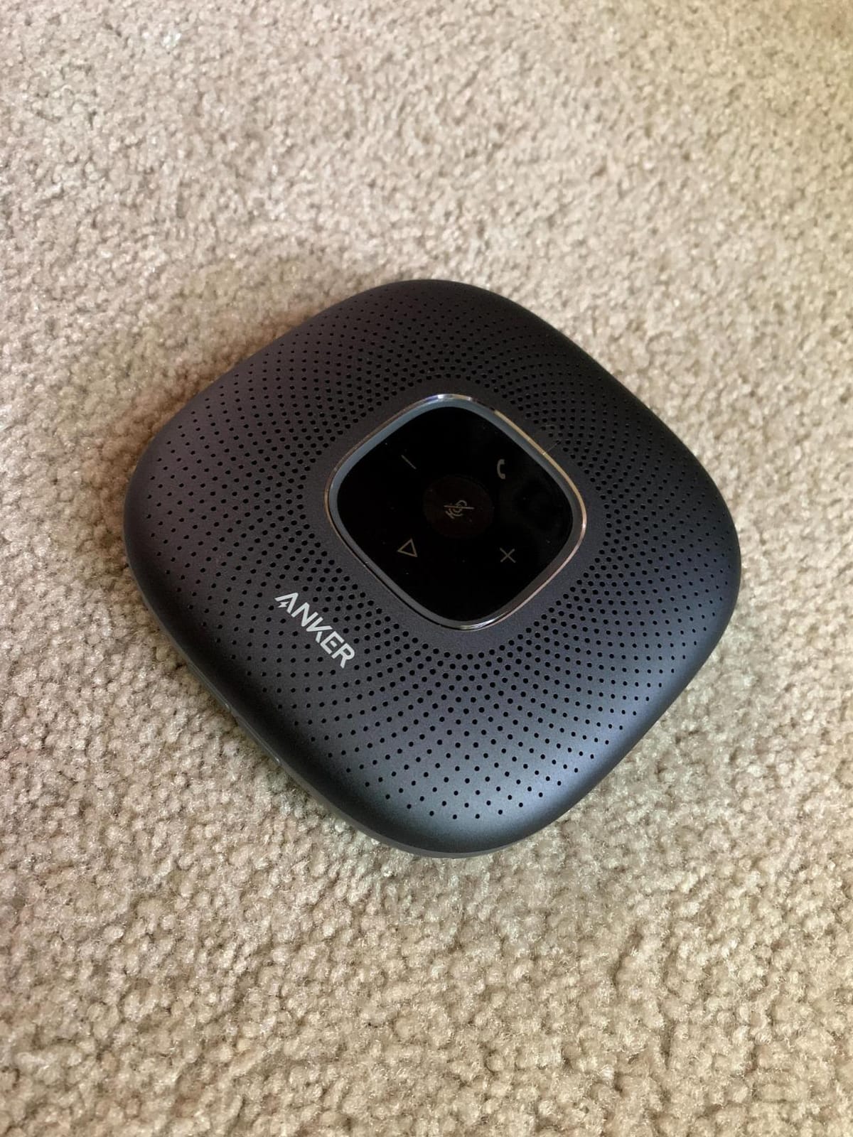 Anker PowerConf Speakerphone, Zoom Certified Conference Speaker with 6 Mics | 360° Enhanced Voice Pickup, 24H Call Time, Bluetooth 5.3, USB C, Compatible with Leading Platforms for Personal Workspaces customer photo 1