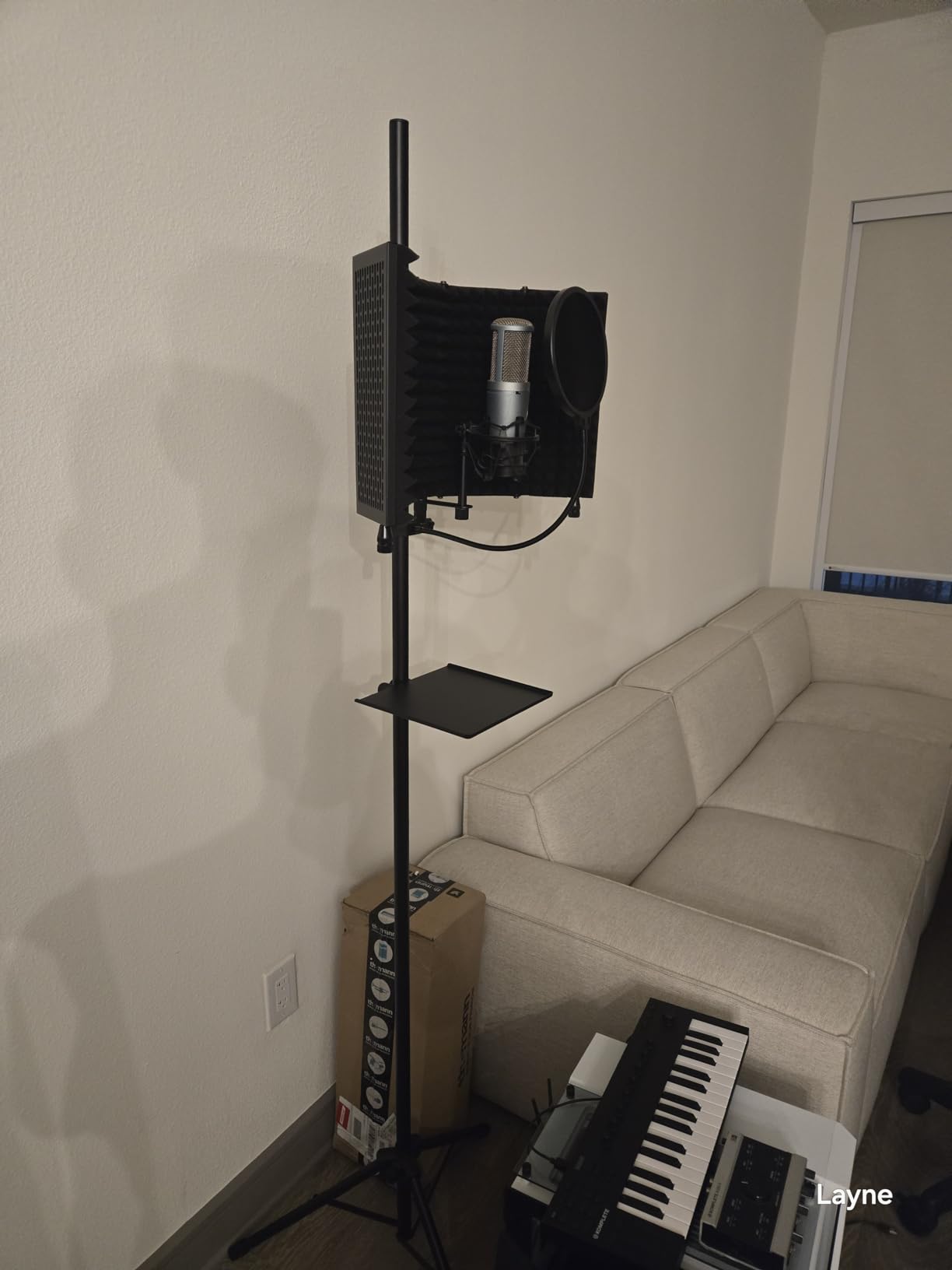 Aokeo Studio Recording Microphone Isolation Shield with Pop Filter & Tripod Stand, High Density Absorbent Foam to Filter Vocal, Foldable Sound Shield for Blue Yeti and Condenser Microphones customer photo 2