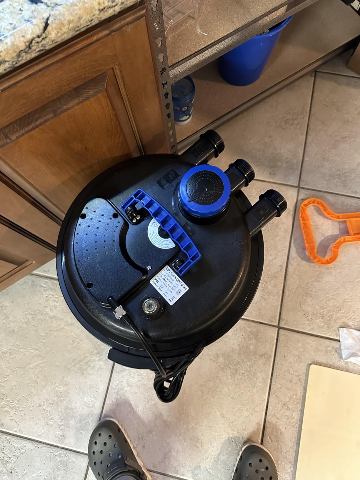 HAPPYGRILL 2642 GPH Pond Filter with 13W UV-C Light & Bio Balls, 4 Adapters customer photo 1