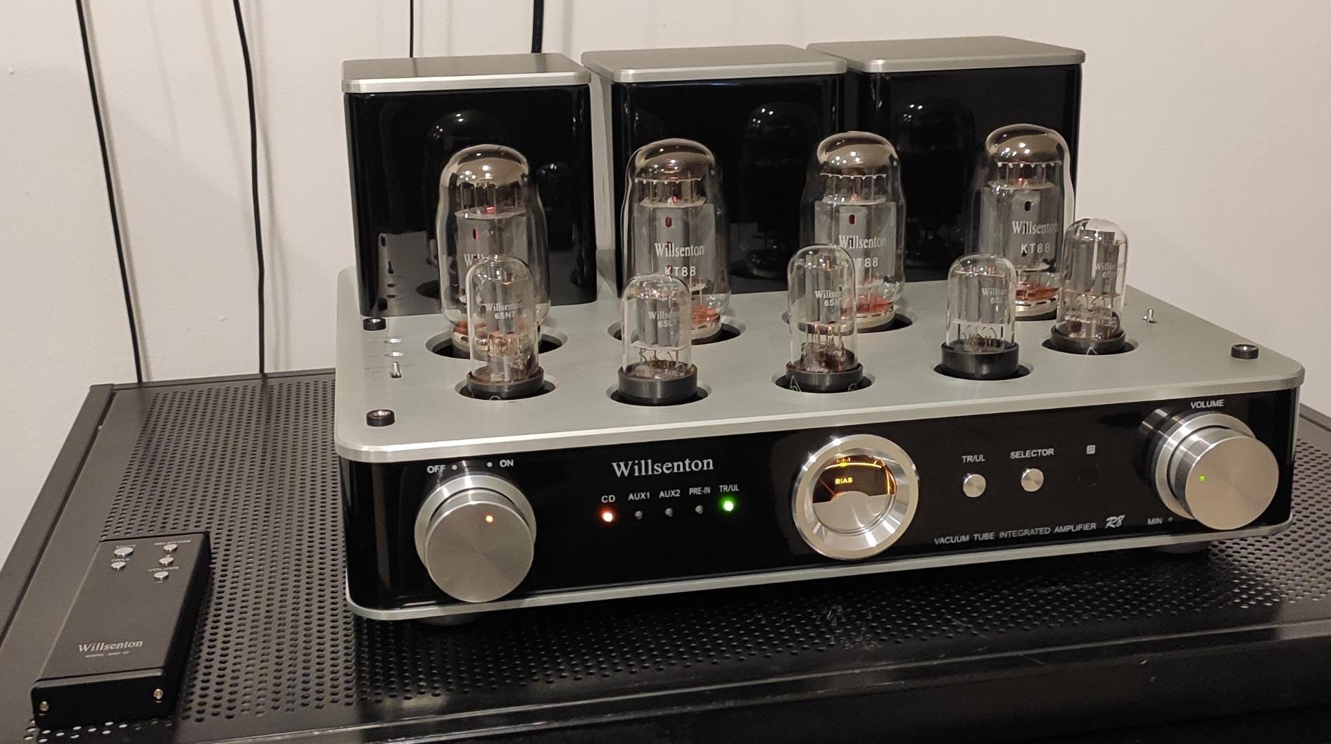 R8 KT88 x4 Tube Amplifier Hi-Fi Integrated Vacuum Tube Amp with Headphone Output KT88,EL34 Replaceable (Black) customer photo 1