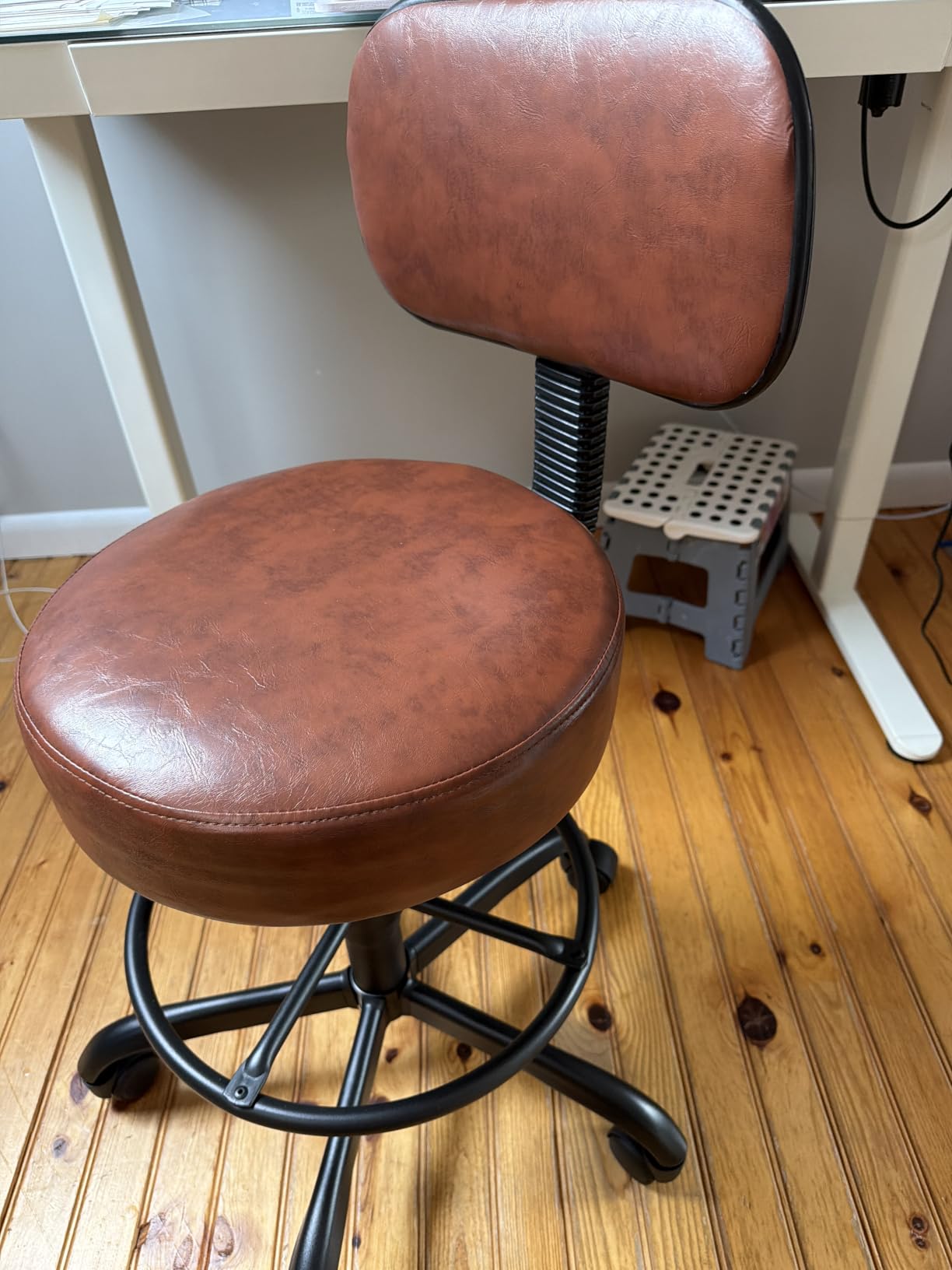 SUPERJARE Drafting Chair with Backrest, Adjustable Foot Rest Rolling Stool customer photo 2