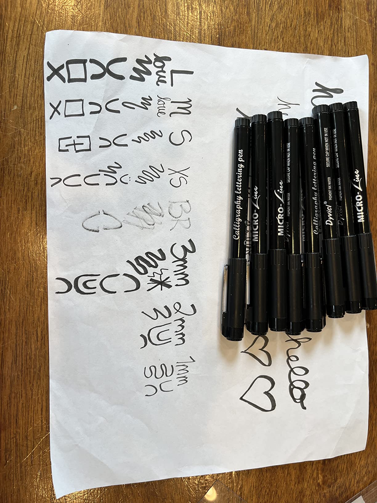 Dyvicl Hand Lettering Pens, Calligraphy Brush Pens Art Markers for Beginners Writing, Sketching, Drawing, Illustration, Scrapbooking, Journaling, Black Ink Pen Set, 8 Sizes customer photo 1