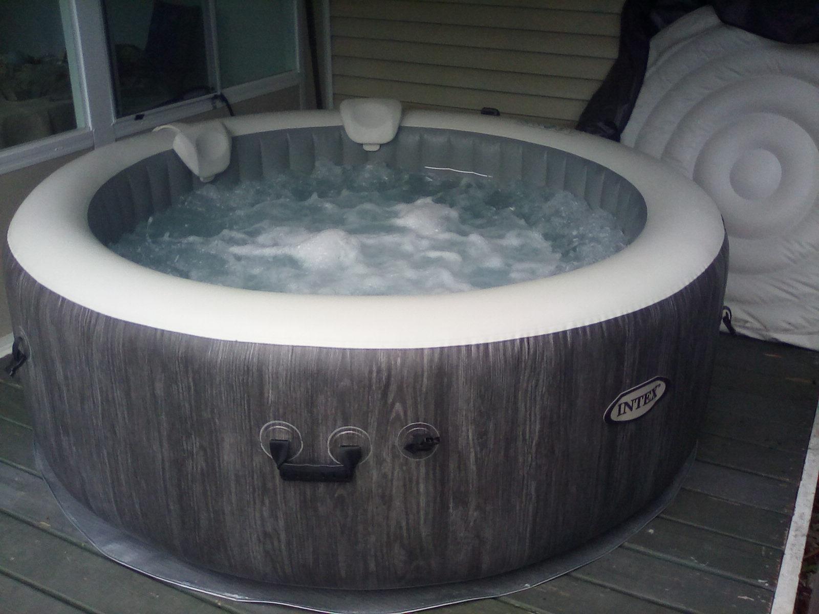 Intex 28439E 4-Person PureSpa 77in X 28in Greywood Deluxe Set customer photo 2