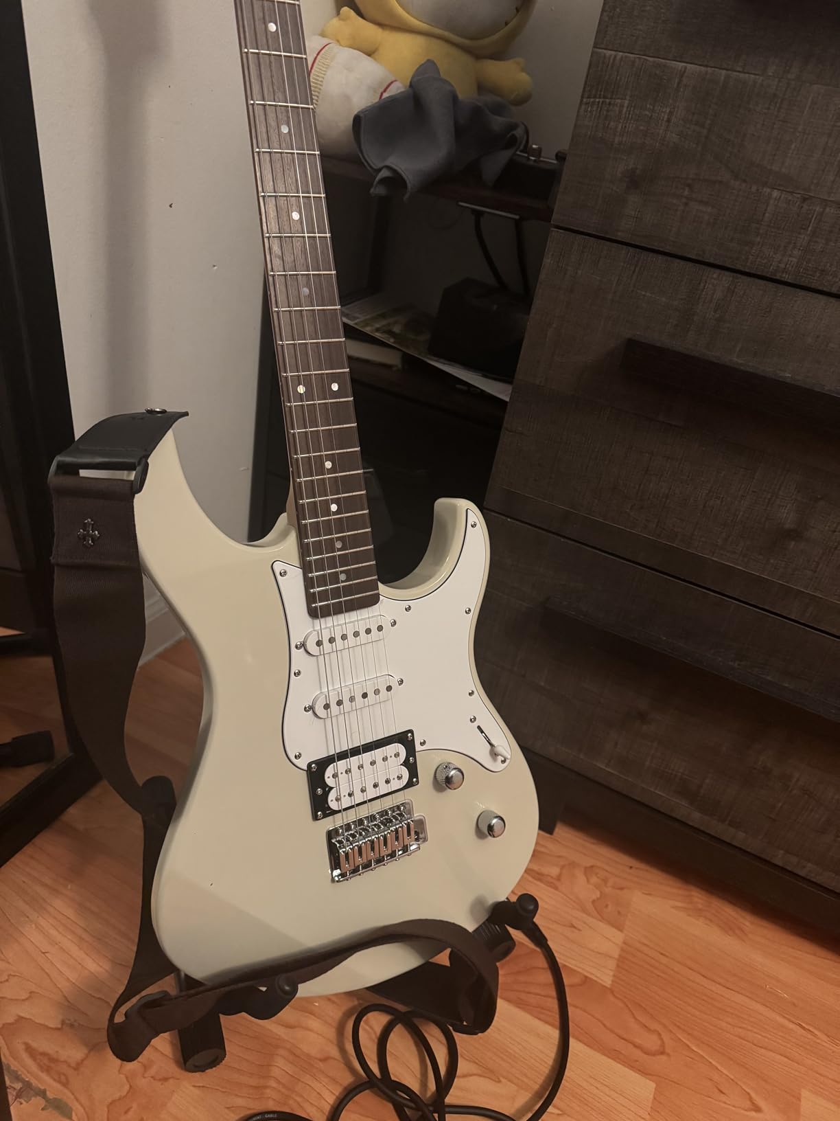 Yamaha PAC112VM Electric Guitar Gray customer photo 1