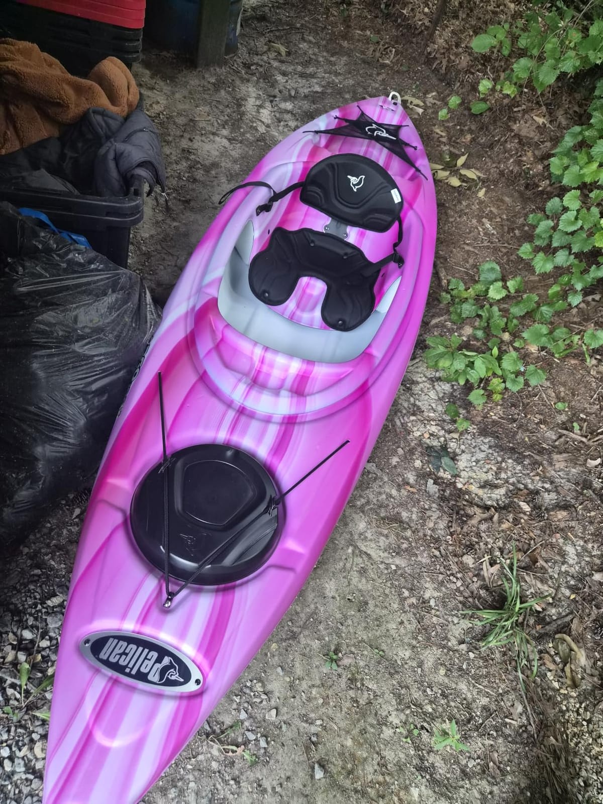 Pelican Argo 100X - Recreational Sit in Kayak - Lightweight Patented Ram-X™ Material - Ergoform™ Seating System - 10 ft customer photo 1