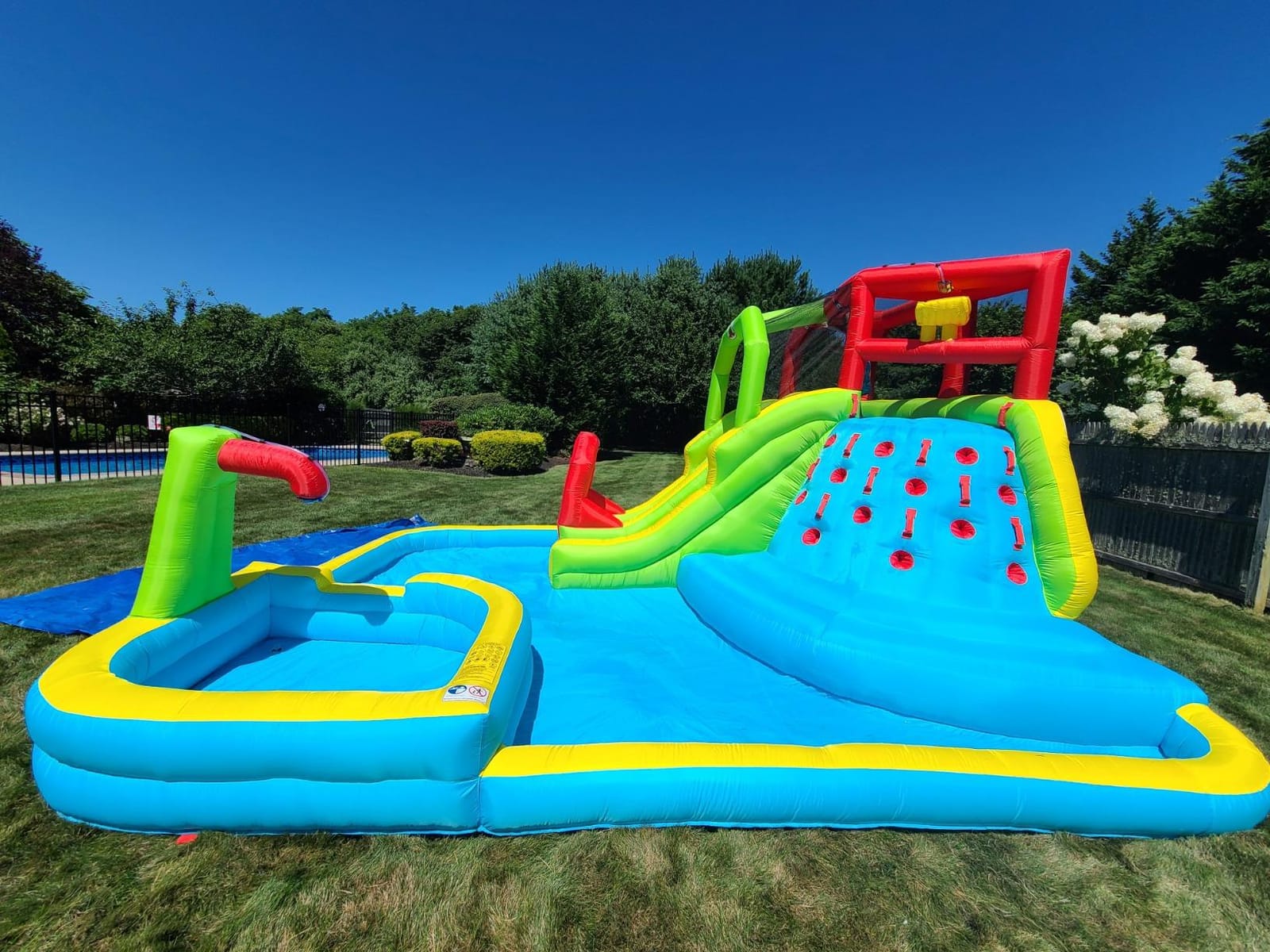 WELLFUNTIME Large Inflatable Water Slide Park with Air Blower customer photo 1