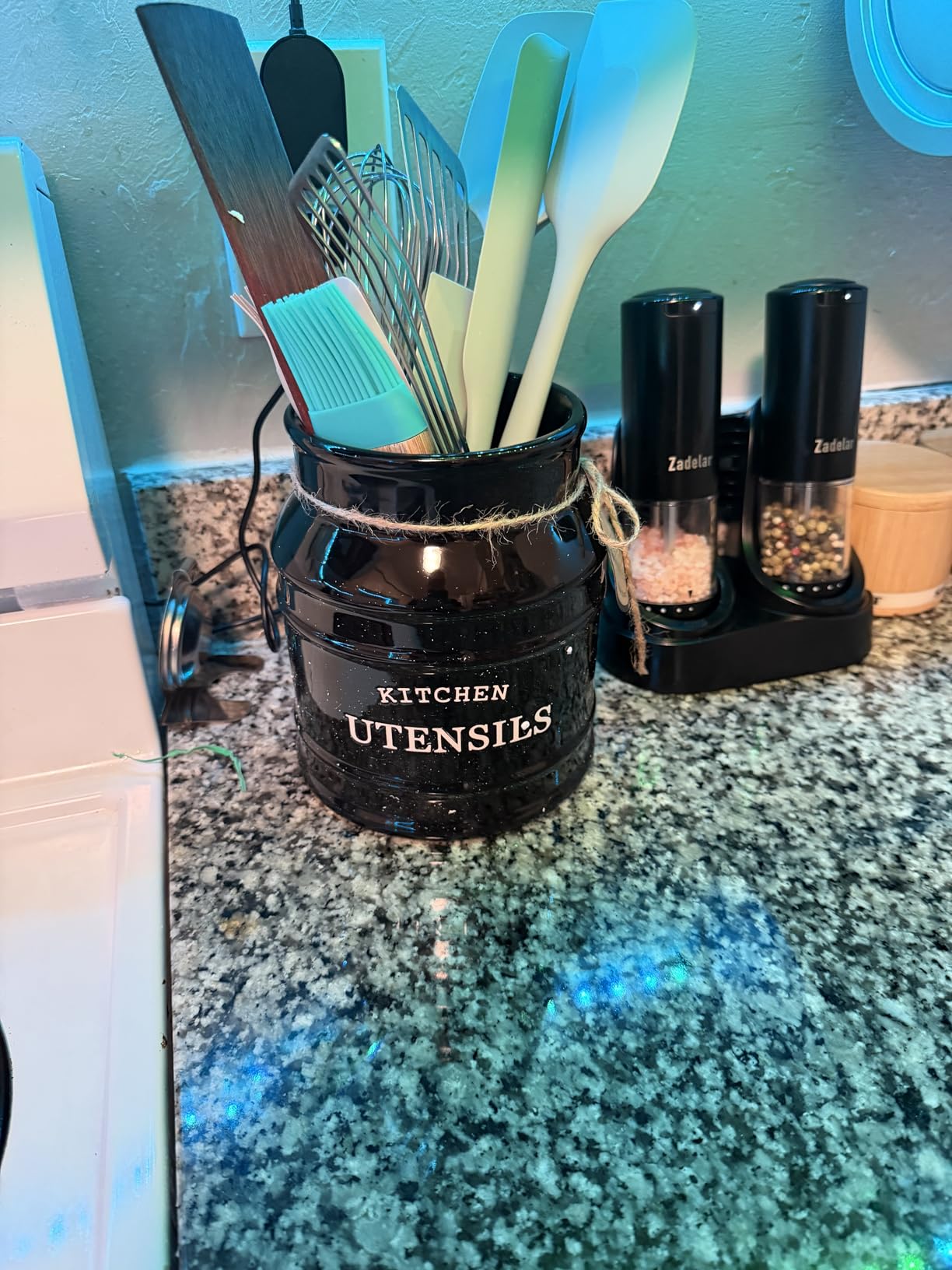Barnyard Designs Ceramic Kitchen Utensil Holder Countertop 6.75″ (White) customer photo 1