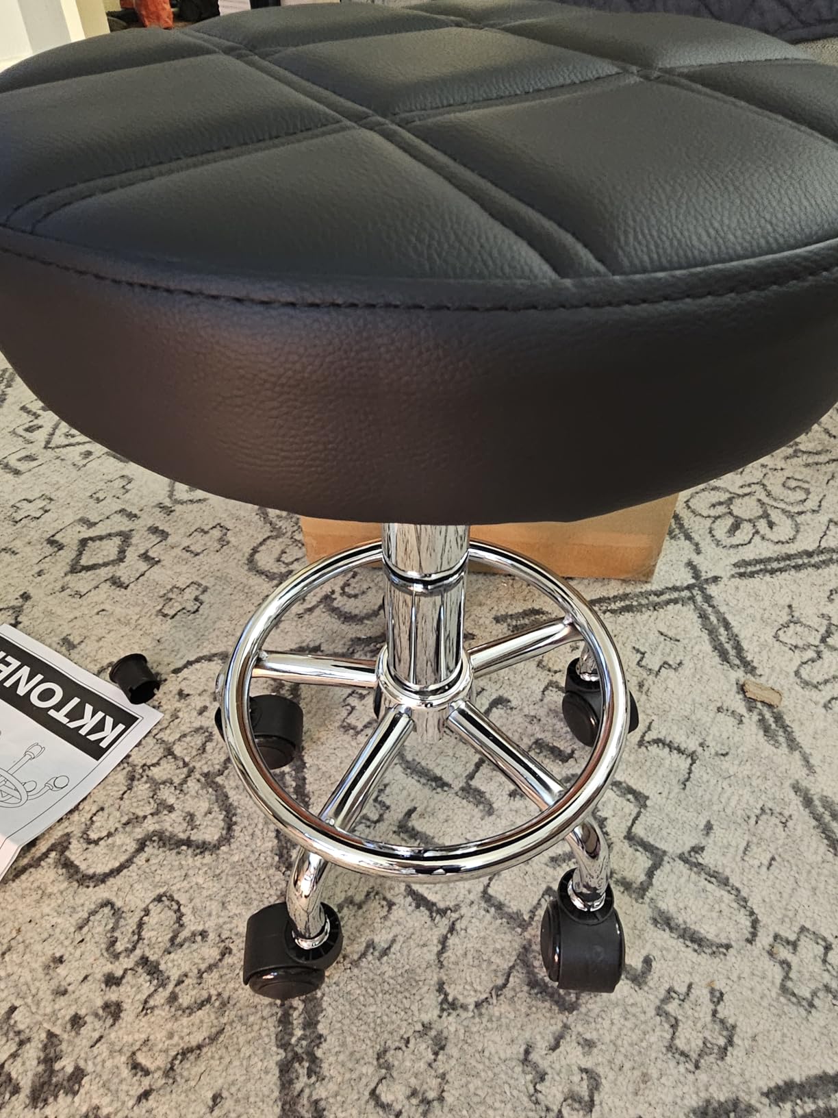 KKTONER Round Rolling Stool Chair PU Leather Height Adjustable Swivel Drafting Work SPA Shop Medical Salon Stools with Wheels Office Chair Small (Black) customer photo 2