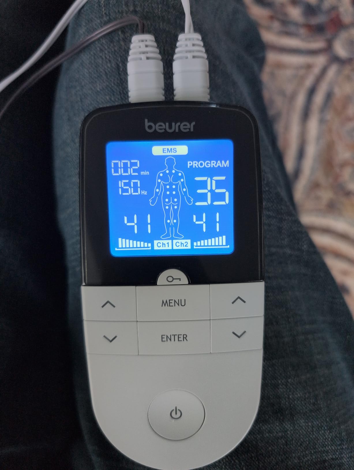 Beurer EM59 Digital 3-in-1 TENS Unit, EMS & Heat Therapy for Pain Relief & Relaxation, Muscle Stimulator with 2 Adjustable Channels, 64 Applications, Timer Function customer photo 2