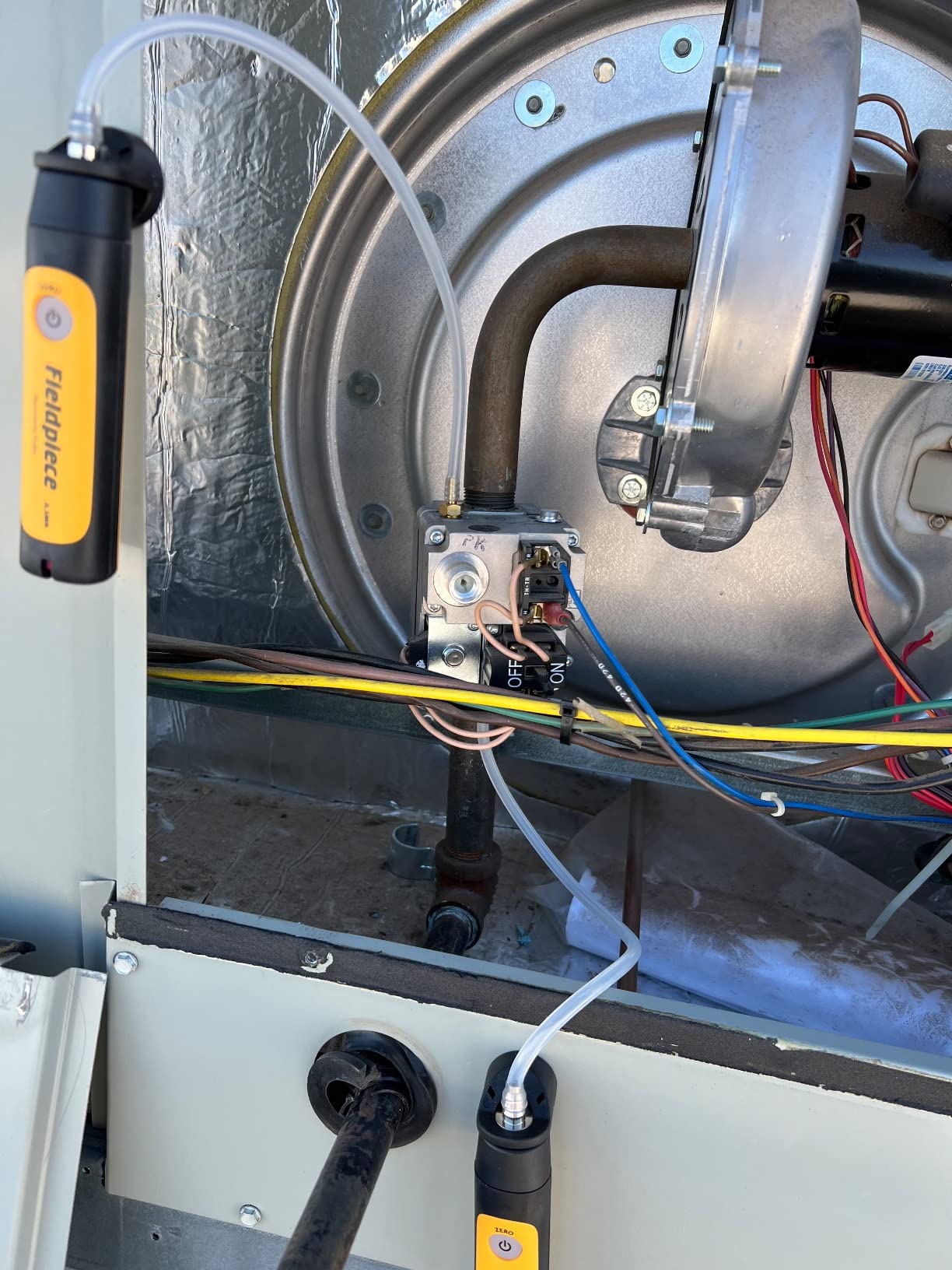 Fieldpiece - Job Link System Dual Port Manometer Probe Kit - JL3KM2 - Long Range Wireless All-in-One Static, Gas and Draft Pressure Gauge - HVAC Tools customer photo 2