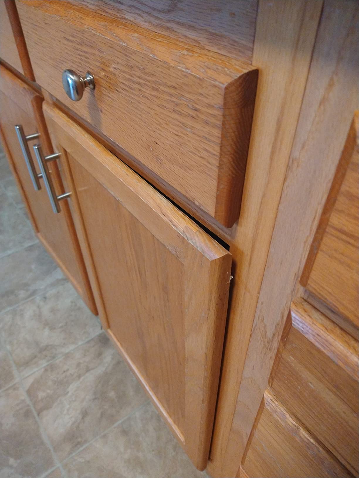 Soft Close Hinges for Kitchen Cabinet Hinges, 1/2 Inch Overlay, 10 Pack customer photo 1