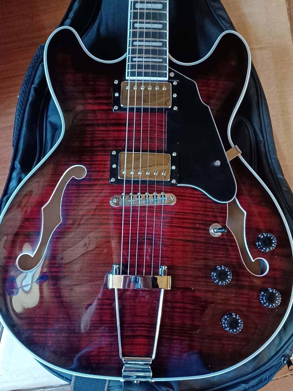 GROTE Jazz Electric Guitar Semi-Hollow Body Trapeze Tailpiece Bridge Guitar Gig Bag (Brown) customer photo 2