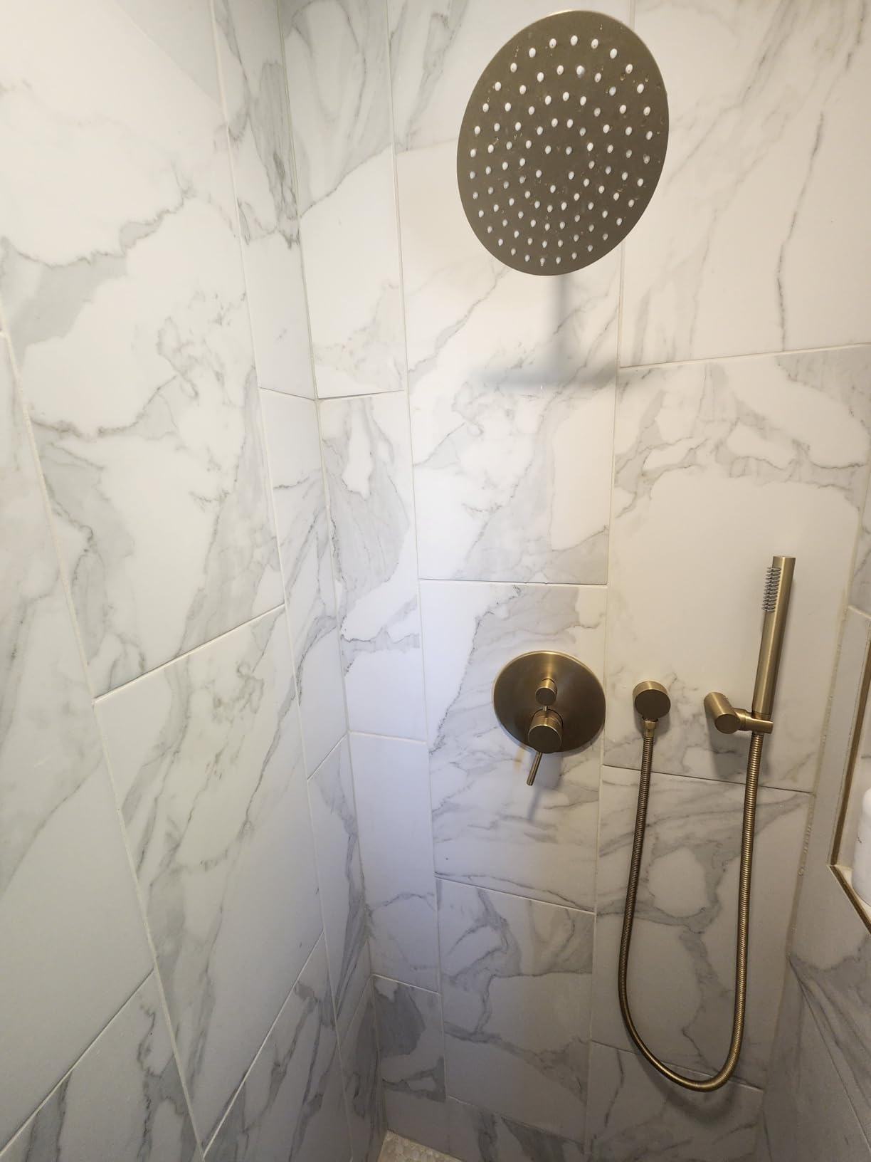 SUMERAIN Brushed Gold Shower Faucet System customer photo 1