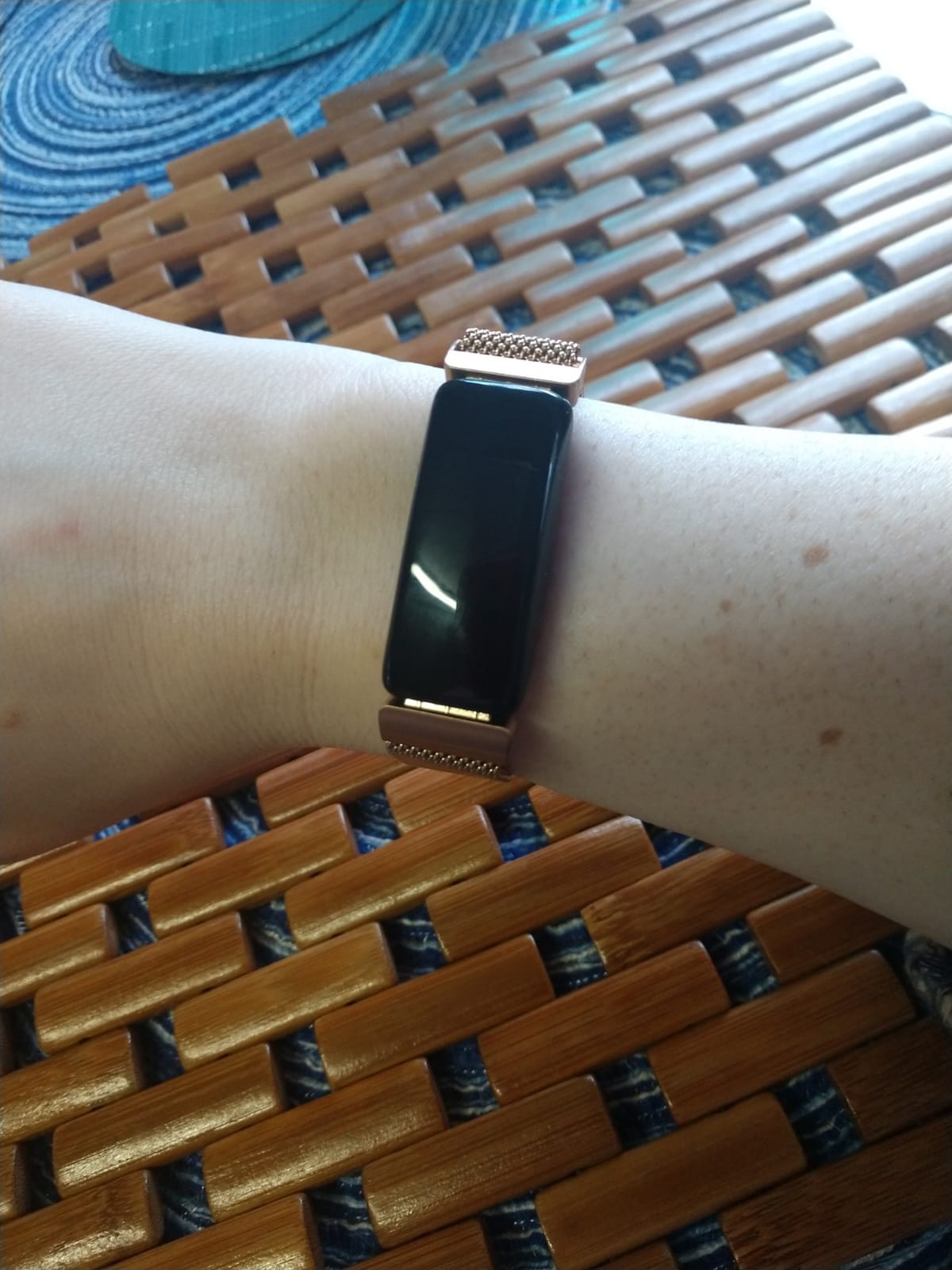 Fitbit Inspire 2 Health & Fitness Tracker with a Free 1-Year Fitbit Premium Trial, 24/7 Heart Rate, Black/Black, One Size (S & L Bands Included) customer photo 2