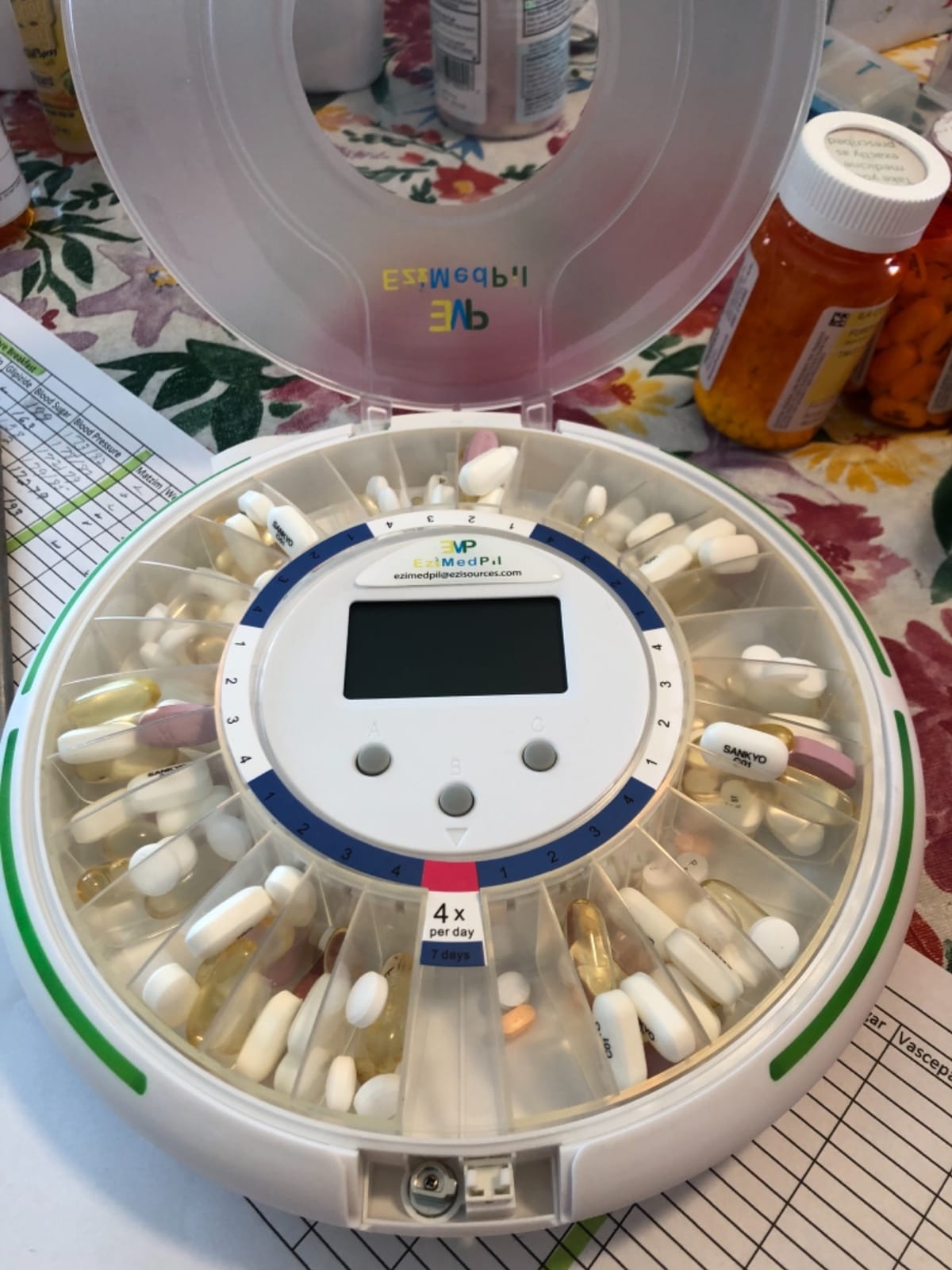 EziMedPil 28-Day Locked Automatic Pill Dispenser with Frosted Privacy Lid customer photo 1