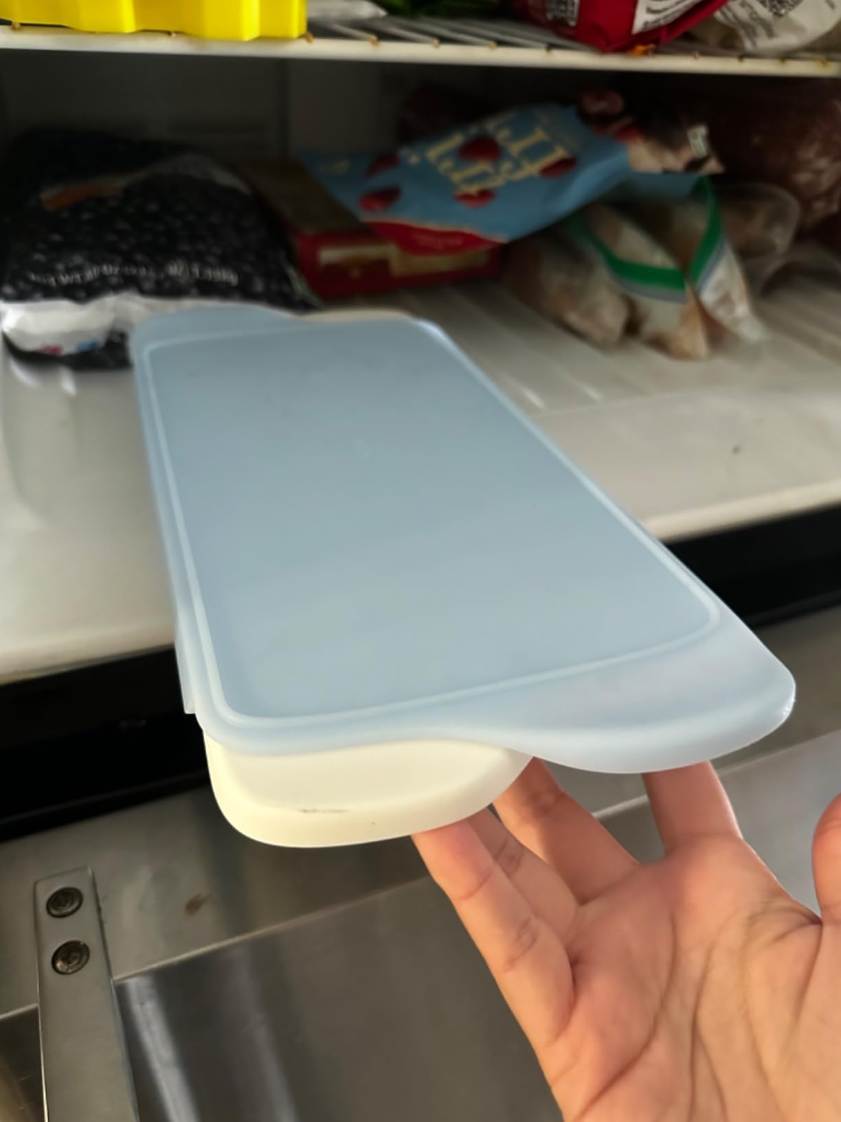 OXO Good Grips Flexible Ice Cube Tray with Lid - 2 Pack, Blue & White customer photo 1