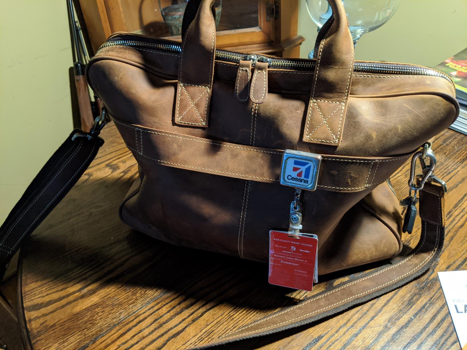 Luxorro Full-Grain Leather Briefcase for Men - Laptop Bag with Leather Computer Compartment customer photo 2