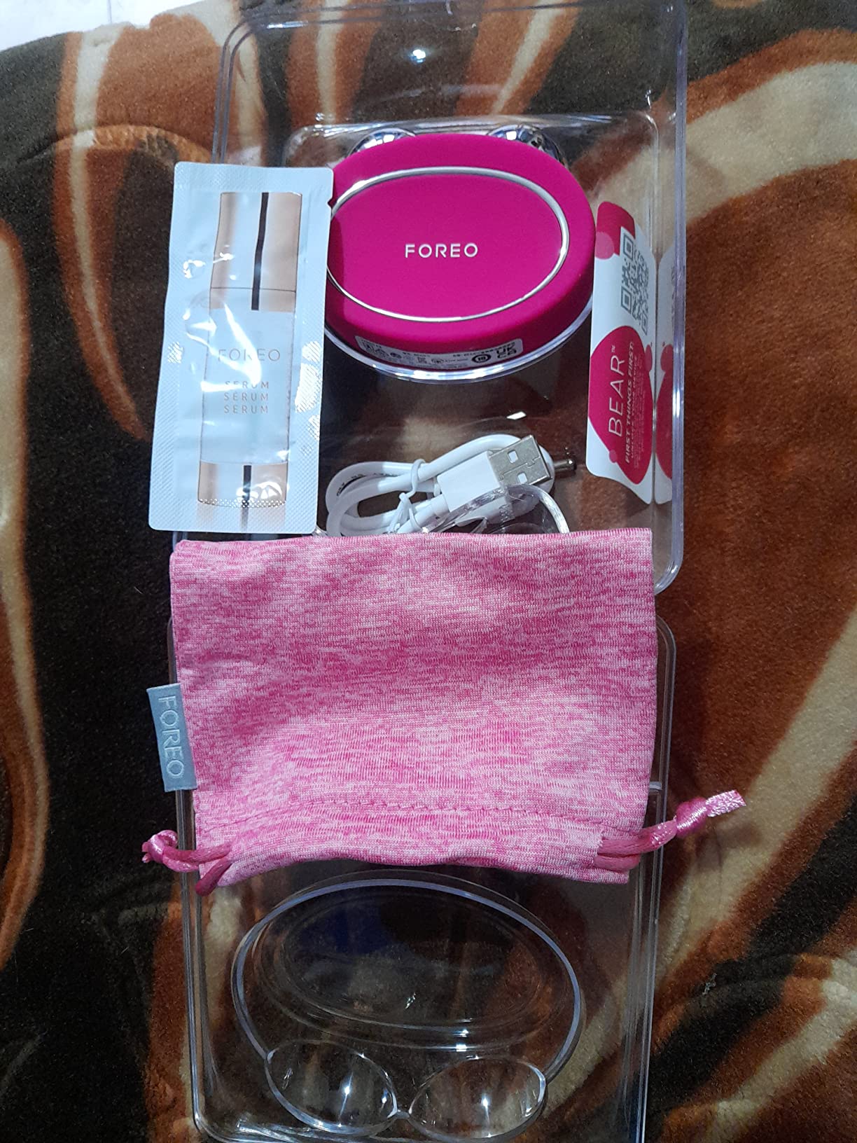 FOREO Bear Microcurrent Facial Device - Face Sculpting Tool - Instant Face Lift - Firm & Contour - Non-Invasive - Increases Absorption of Facial Skin Care Products - Fuchsia customer photo 2