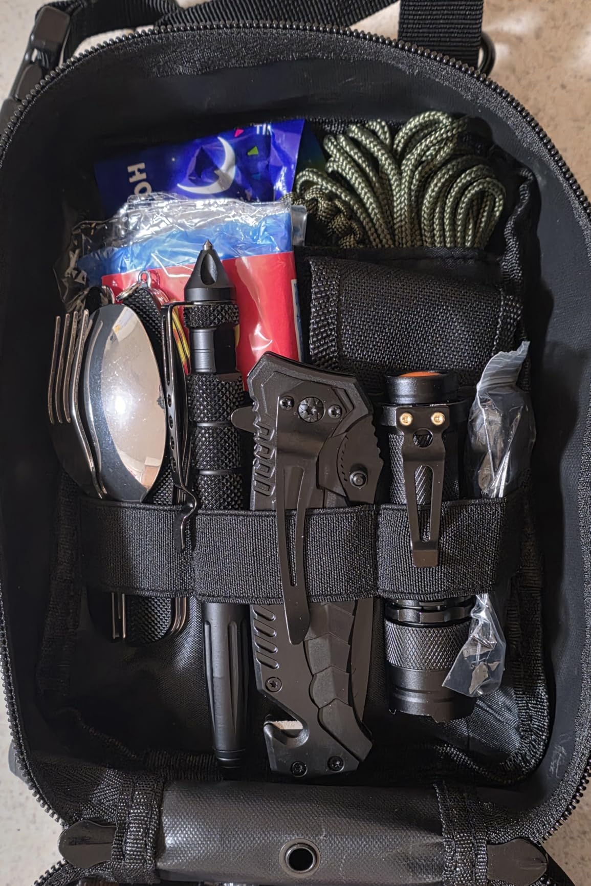 TAIMASI 238 Pcs Emergency Survival Kit with First Aid Kit and Molle Pouch customer photo 2