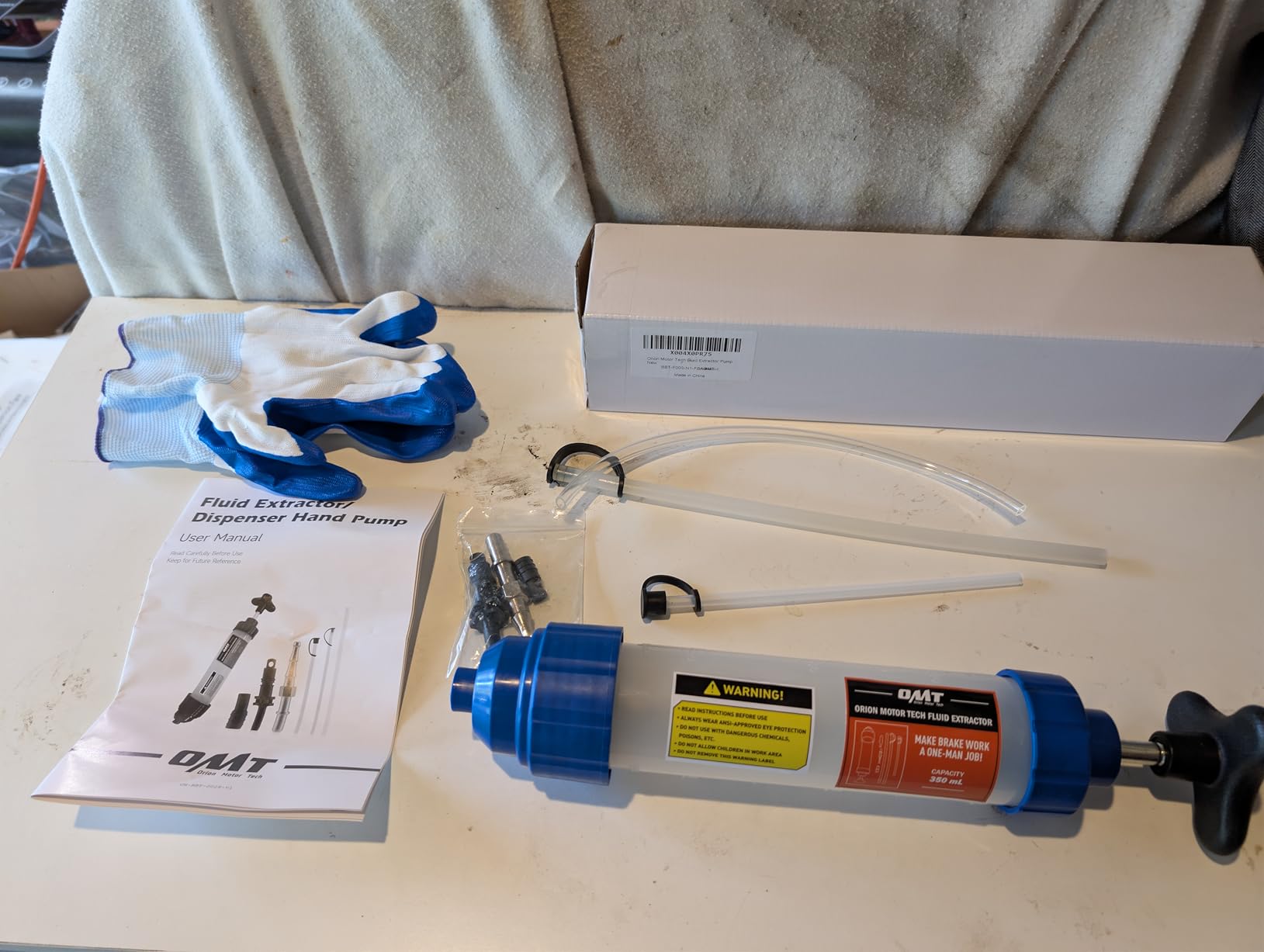 OMT Manual Fluid Extractor Syringe Pump for Auto Oil Change, 200mL Orange customer photo 1