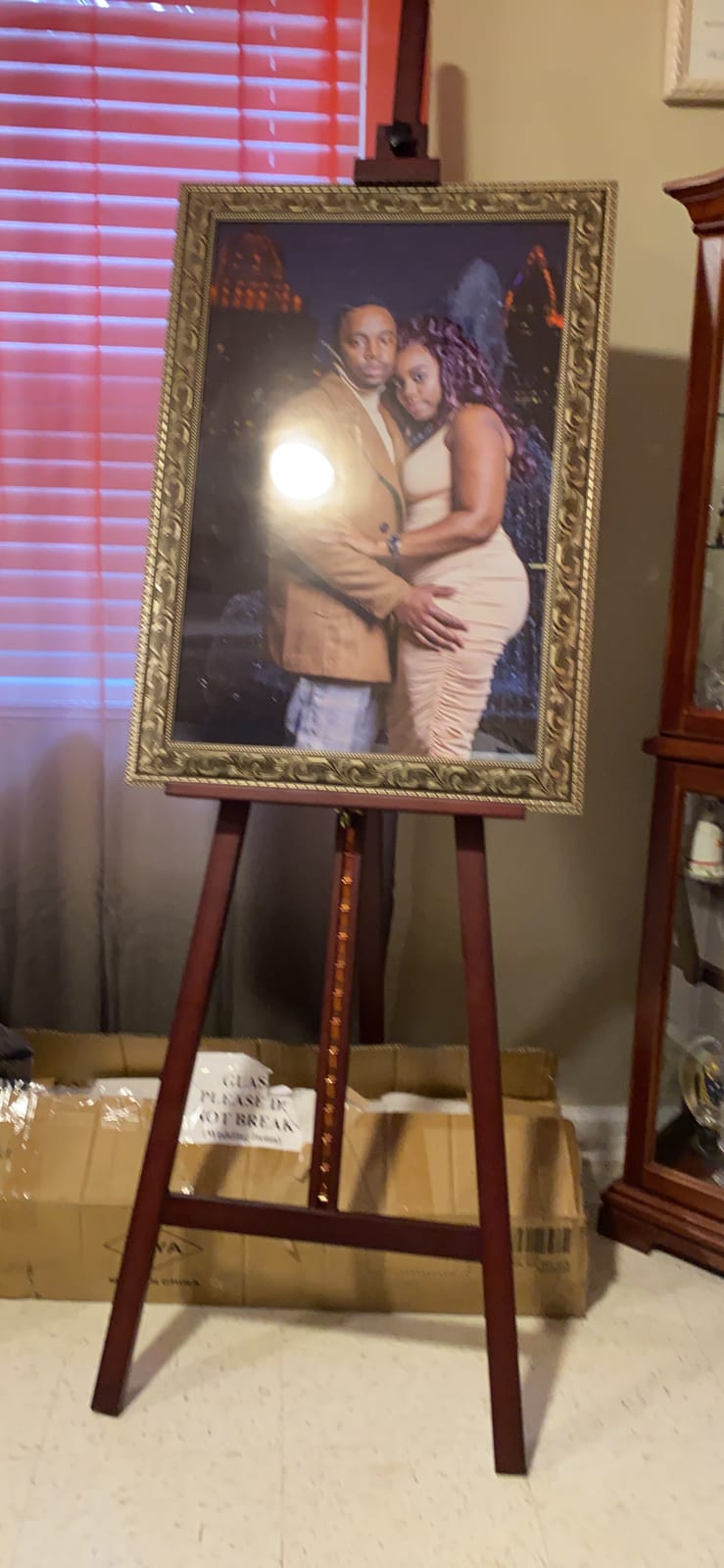 MEEDEN Large Basic Studio Easel: Solid Beechwood, Hold Art Canvas up to 50