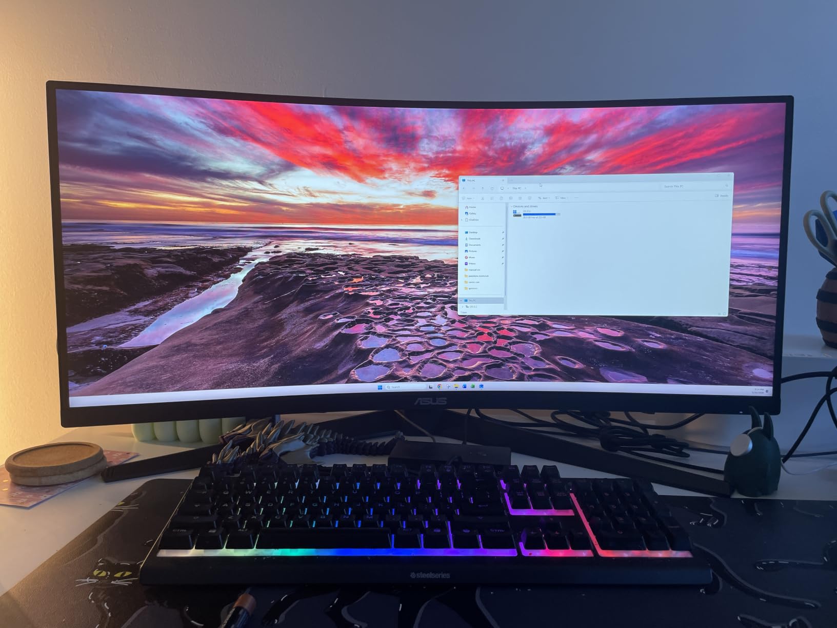 ASUS TUF Gaming VG34VQL1B 34 Inch 1440p 165Hz Ultrawide HDR Gaming Monitor customer photo 2