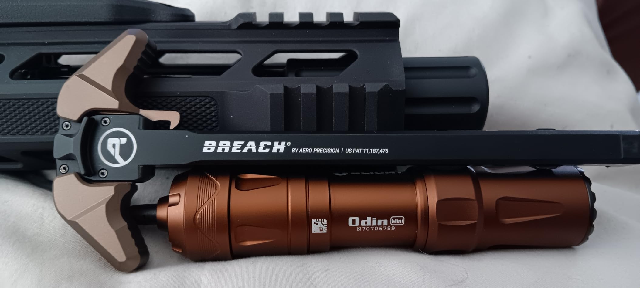 OLIGHT Odin Mini Ultra Compact 1250 Lumens Mlok Tactical Flashlight customer photo 1