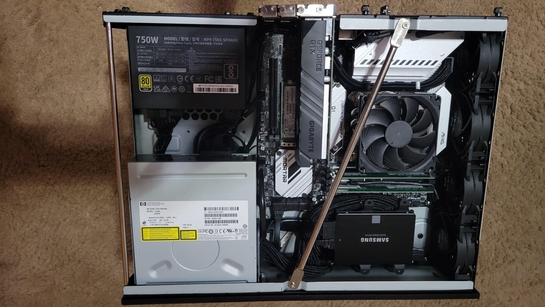 Cooler Master V750 SFX Gold ITX SFF Power Supply, PCIe 5.1 Ready customer photo 1