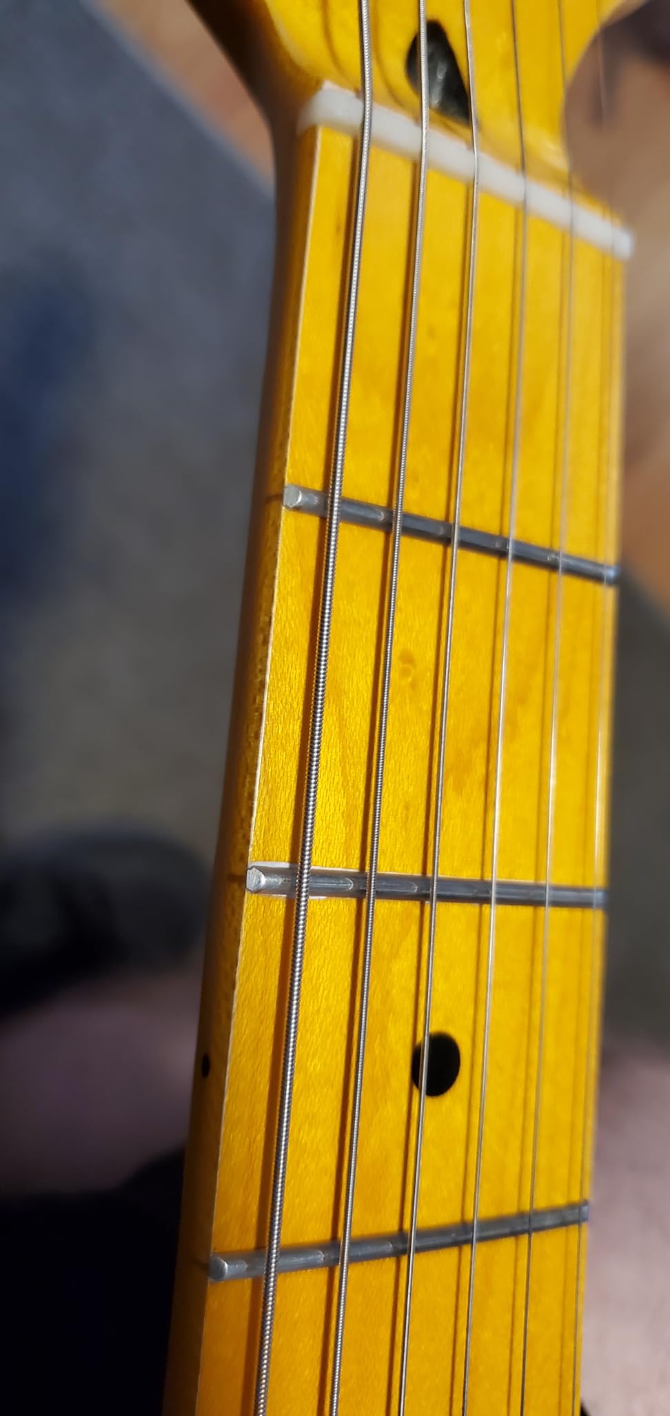 Donner 39 Inch Jazz Electric Guitar TL Thinline F Hole Beginner Full Size Hollow Guitar with H-H Pickups,Bag, Strap, Cable,Sunburst(DJC-1000S) customer photo 2
