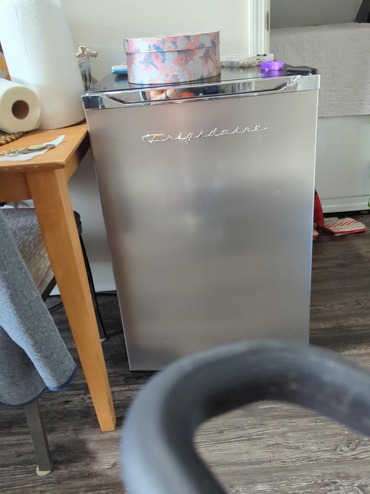 Frigidaire Upright Freezer, 6.5 cu. ft., Deep Freeze, Vinyl Coated Metal with Wire Shelving, Compact for Kitchen, RV, Dorm, Cabin, and Trailer, Platinum Design Series, Silver - 21D x 23W x 56H customer photo 2