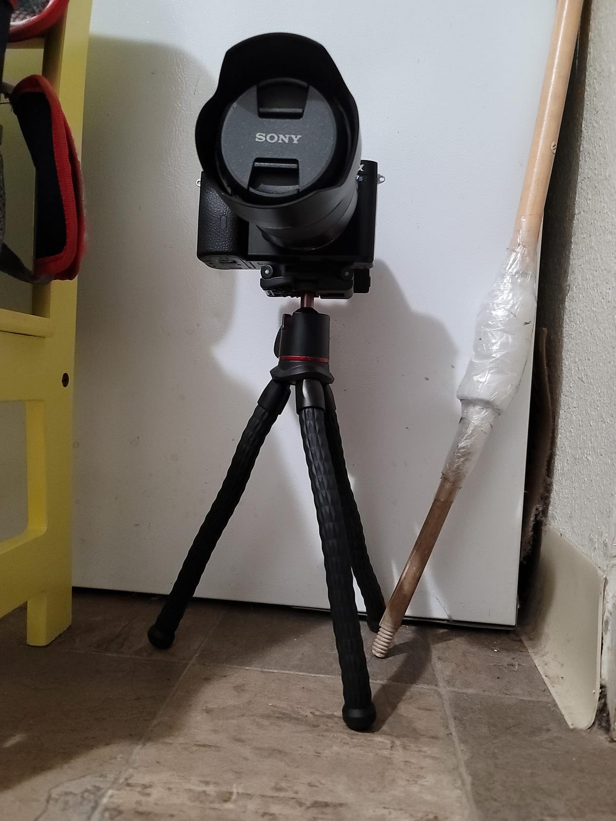 Portable Camera Tripod, Mini Flexible Stand for Phone with Cold Shoe Phone Mount for iPhone iPhone 17 16 15 14 Pro Max XS Max X Canon Nikon Sony DJ Pocket 3 Cameras Gopro Travel customer photo 1