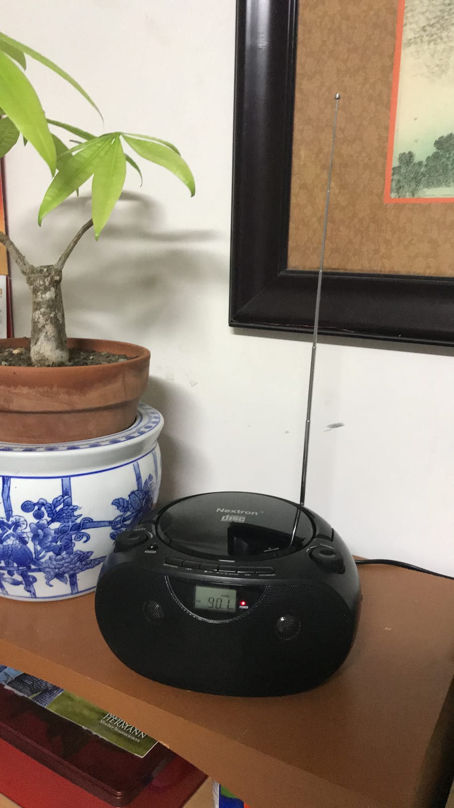 Nextron Portable CD Player Boombox with Bluetooth, AM/FM Radio & USB - Black customer photo 2