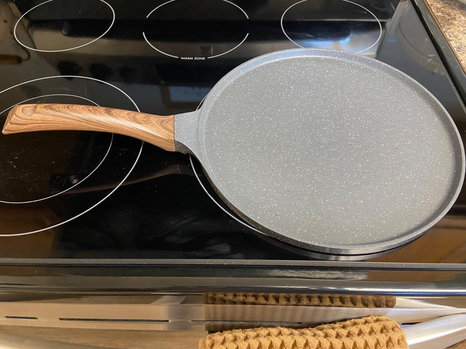 SENSARTE 10 Inch Nonstick Crepe Pan Granite Coating Pancake Pan Gray customer photo 2