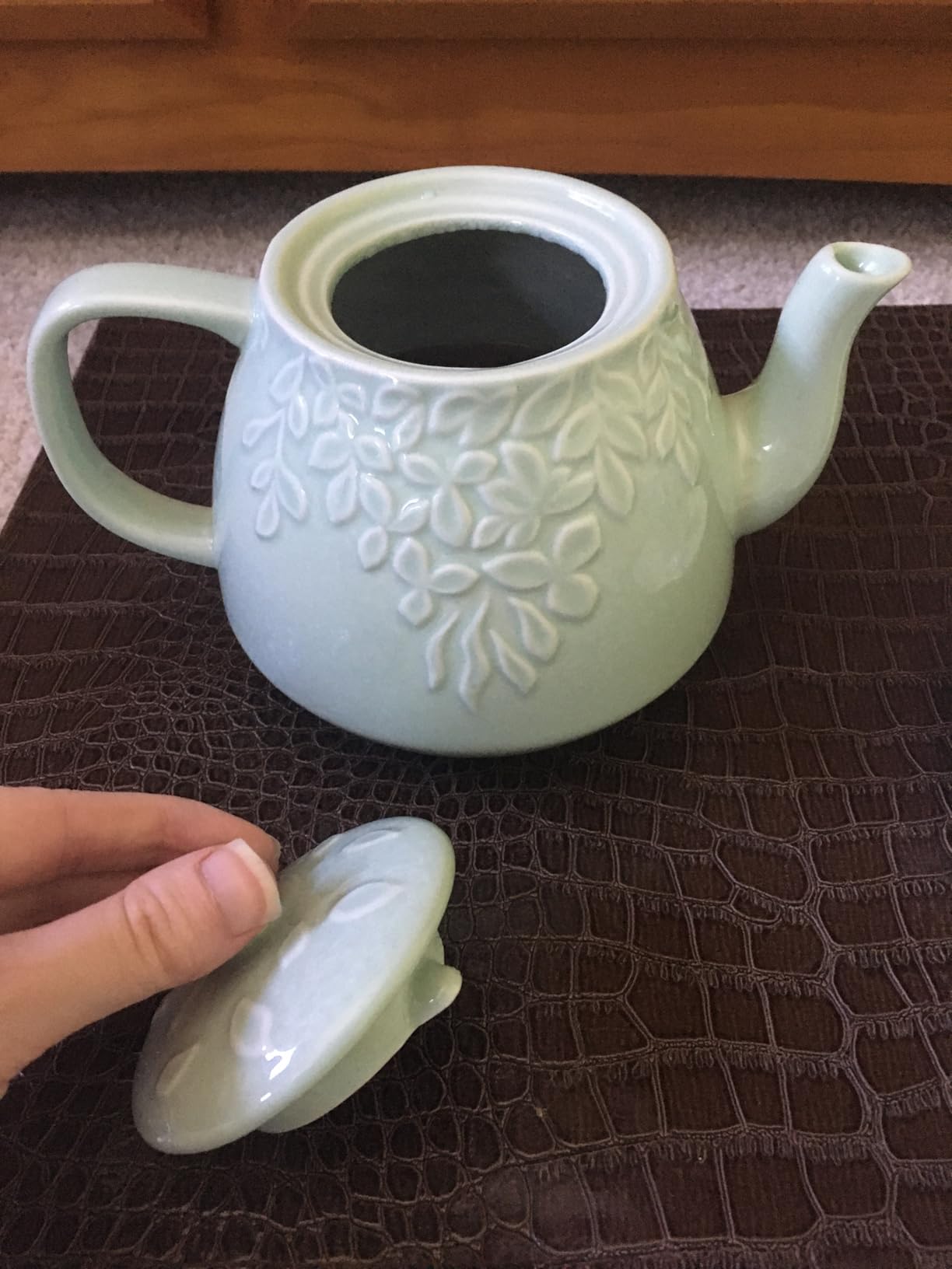 Toptier Leaf Teapot, Porcelain Tea Pot with Infuser and Lid, Blooming & Loose Leaf Ceramic Teapot, 37 Ounce, Light Green customer photo 1