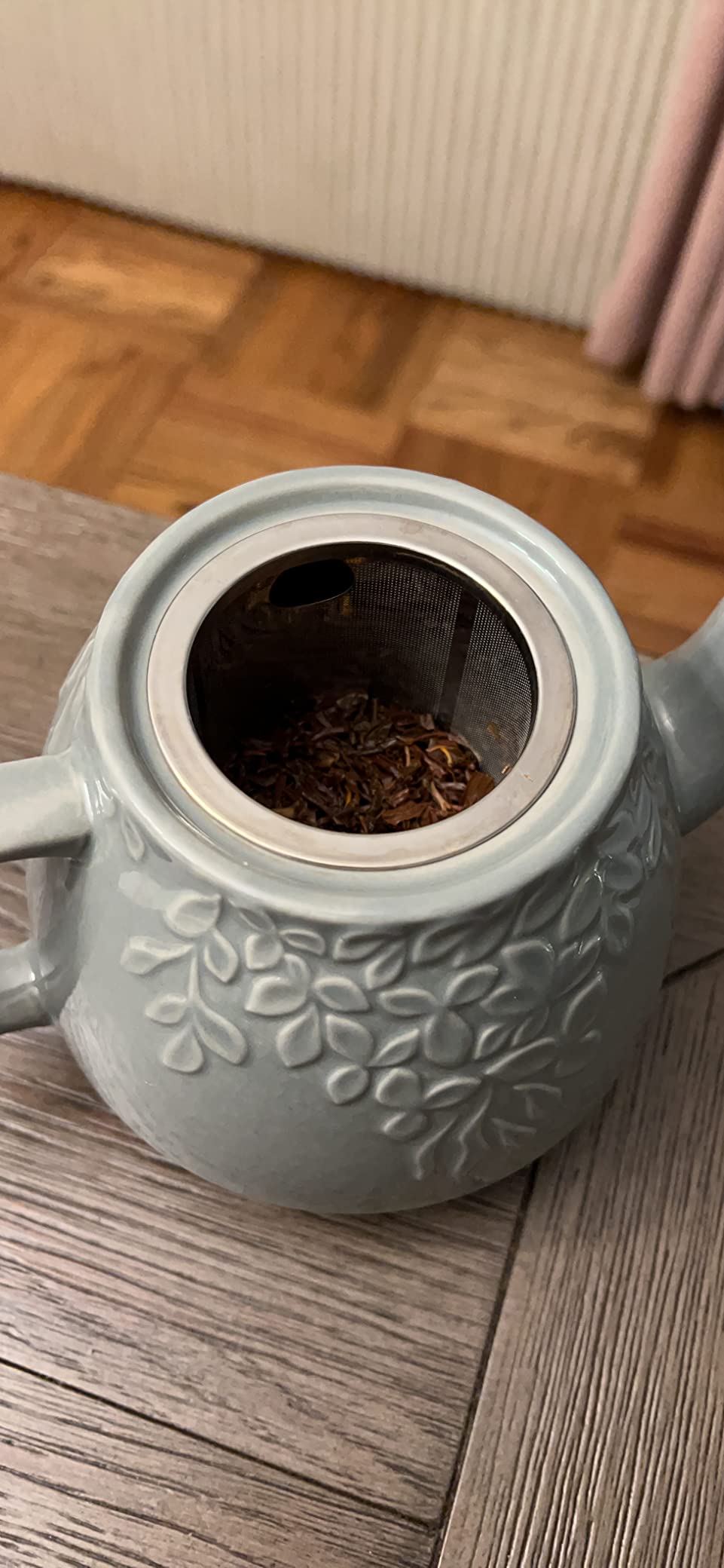 Toptier Leaf Teapot, Porcelain Tea Pot with Infuser and Lid, Blooming & Loose Leaf Ceramic Teapot, 37 Ounce, Light Green customer photo 2