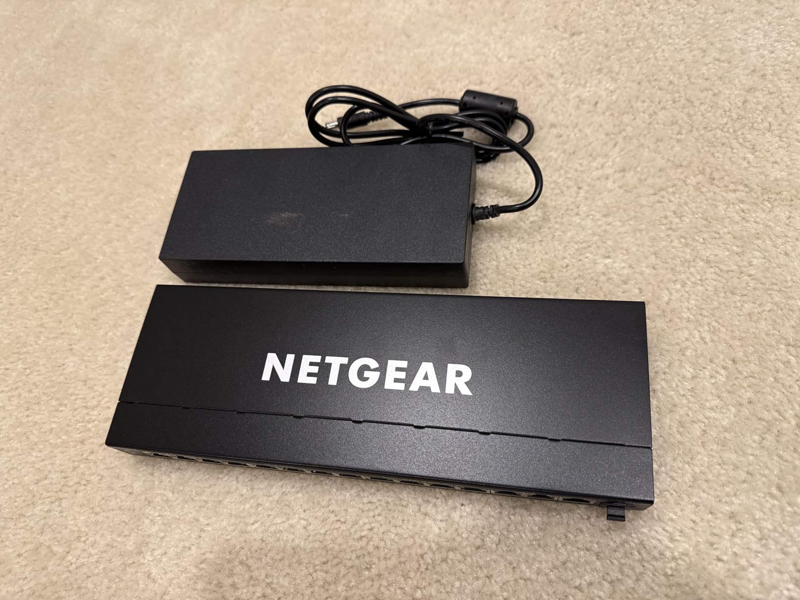 NETGEAR 16-Port PoE Gigabit Ethernet Easy Smart Managed Switch (GS316EP) customer photo 2